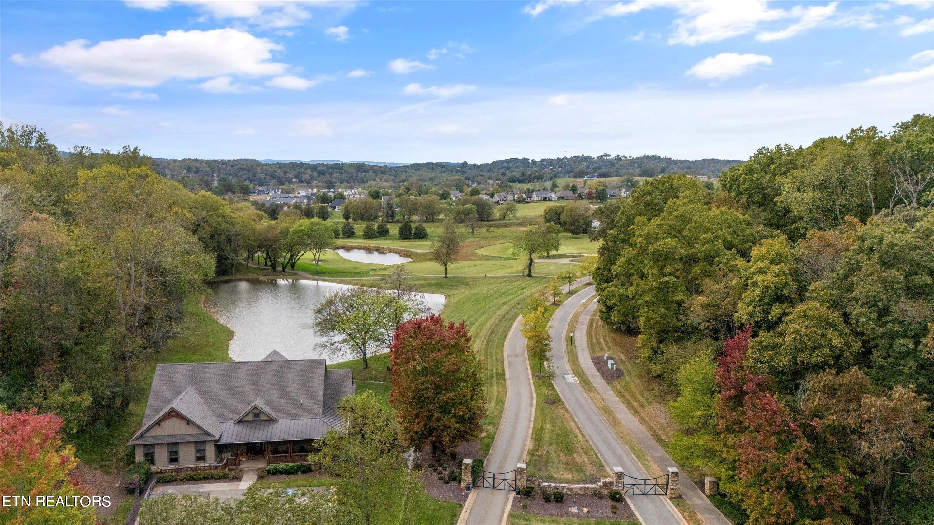 184 Hammock Court, Loudon, TN - Fort Loudoun and Tellico Lake Real Estate - Image# 8