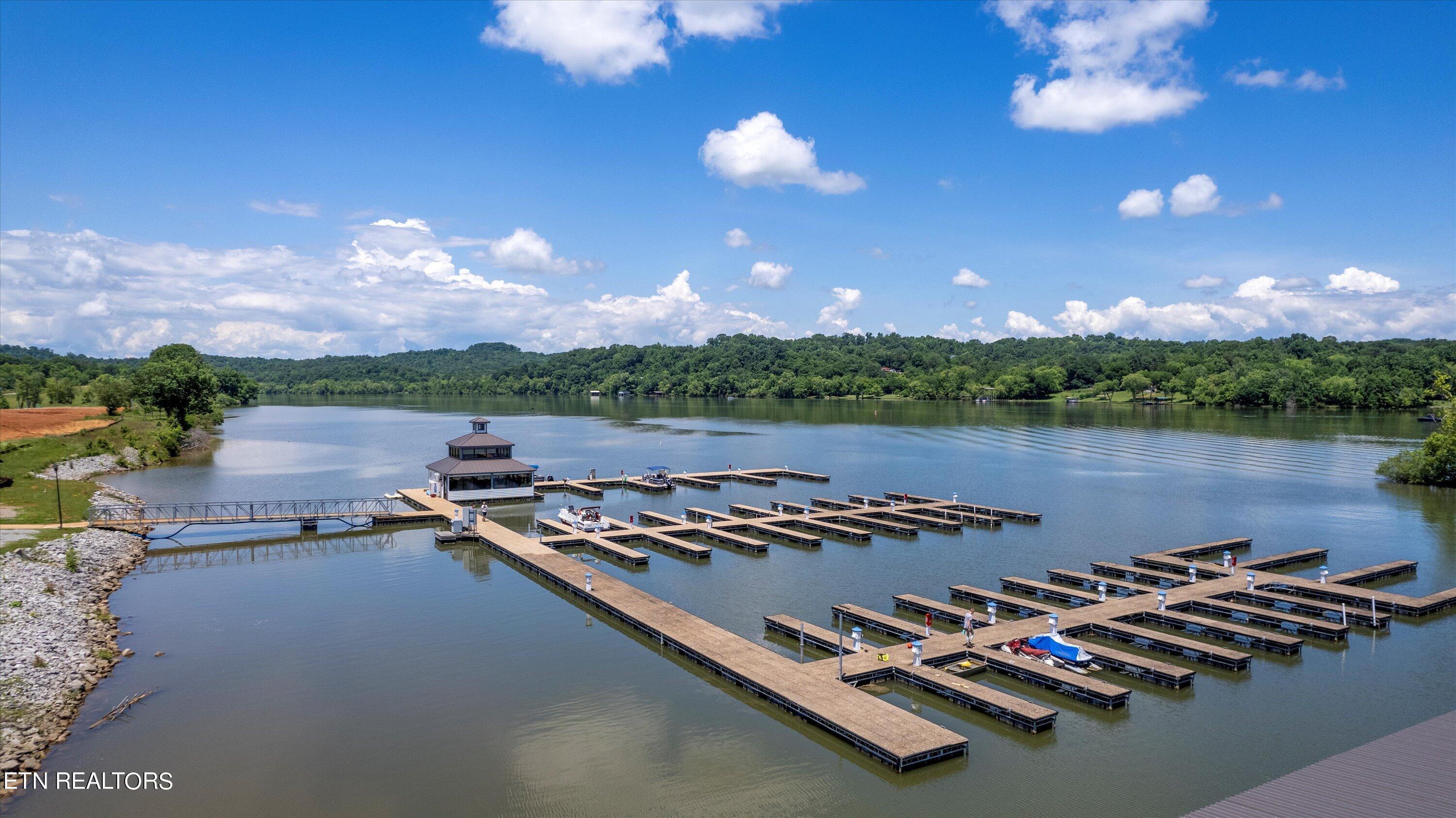 184 Hammock Court, Loudon, TN - Fort Loudoun and Tellico Lake Real Estate - Image# 12