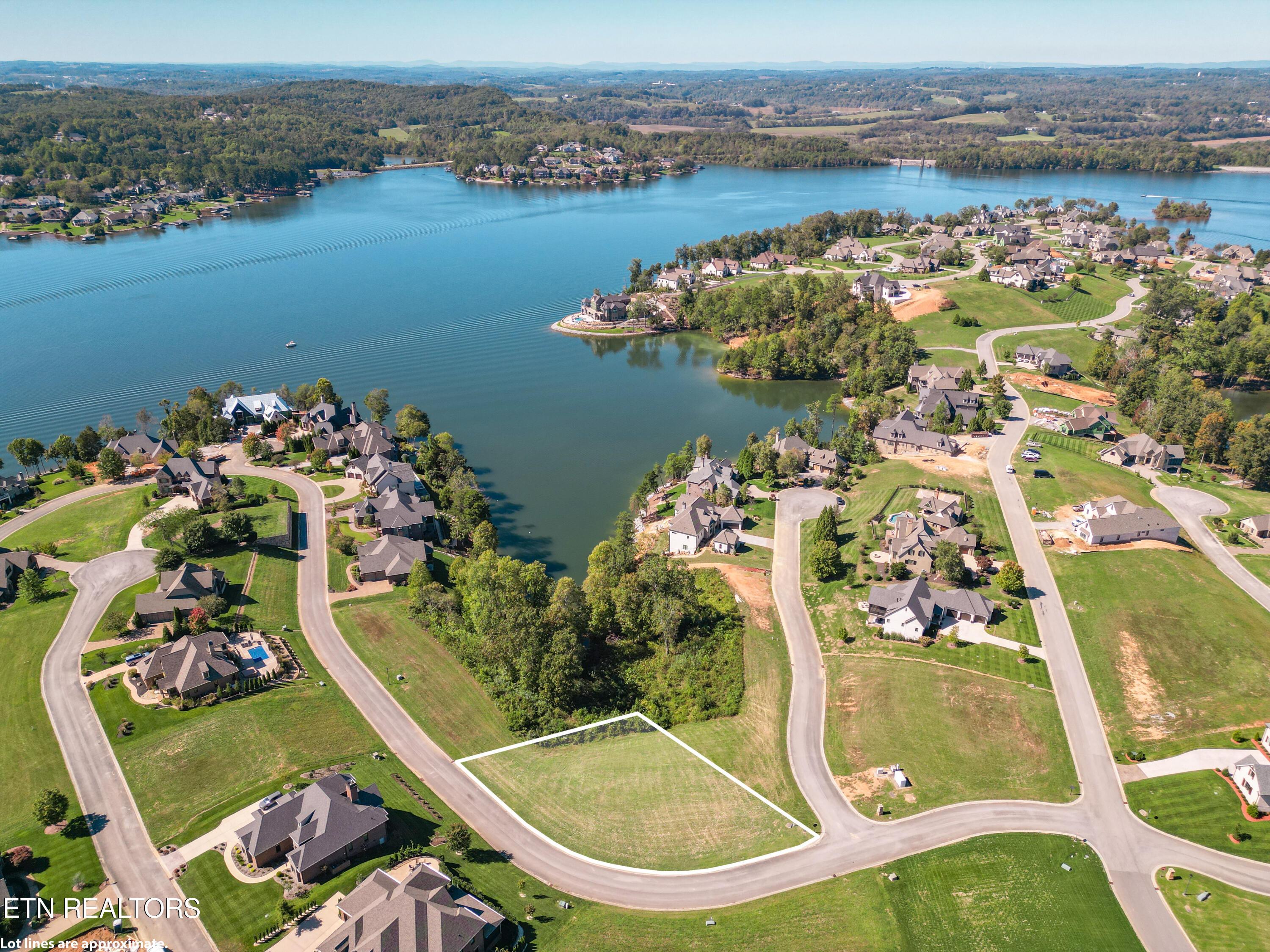 2030 Marina Way, Lenoir City, TN - Fort Loudoun and Tellico Lake Real Estate - Image# 6
