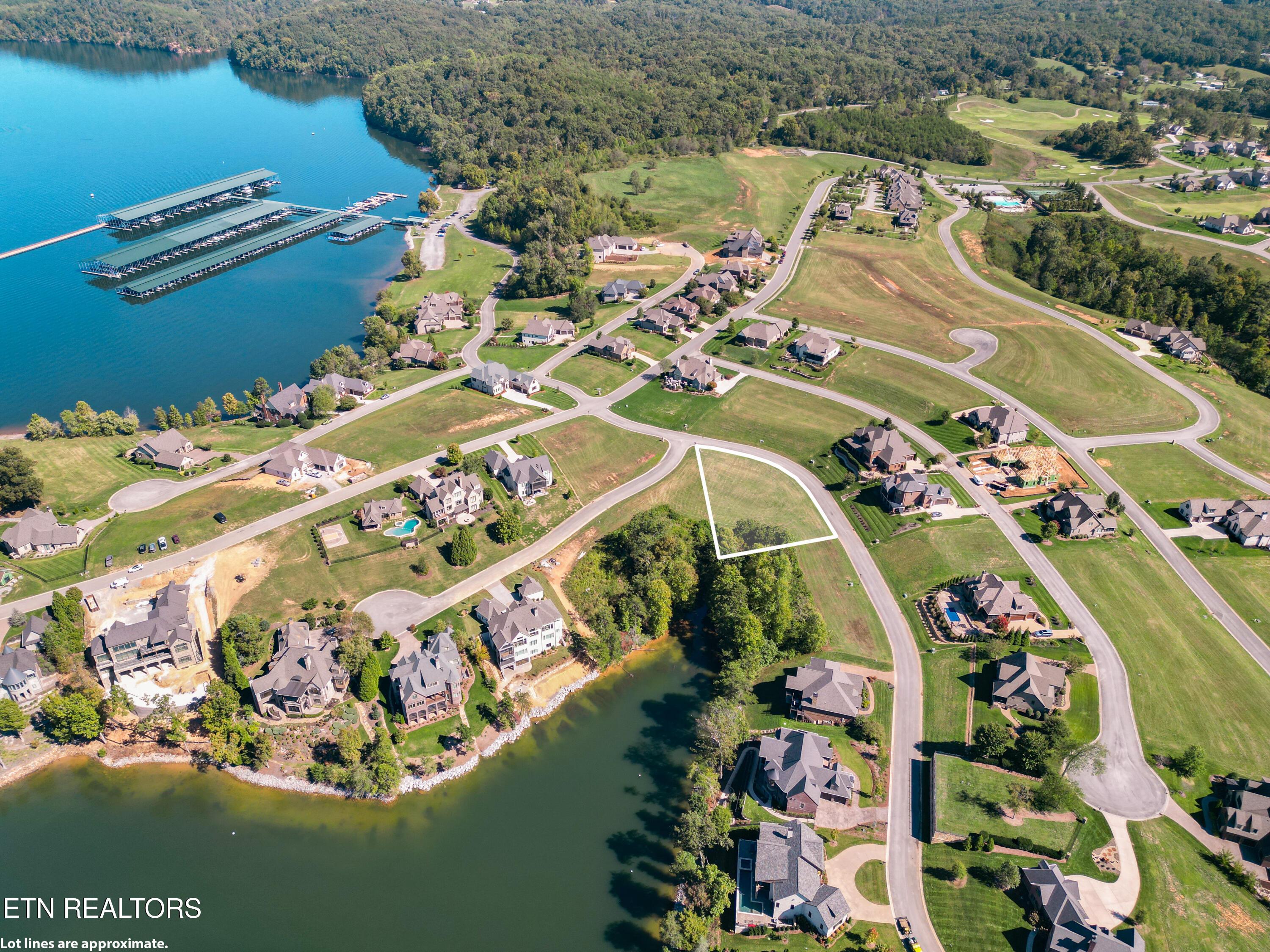 2030 Marina Way, Lenoir City, TN - Fort Loudoun and Tellico Lake Real Estate - Image# 9