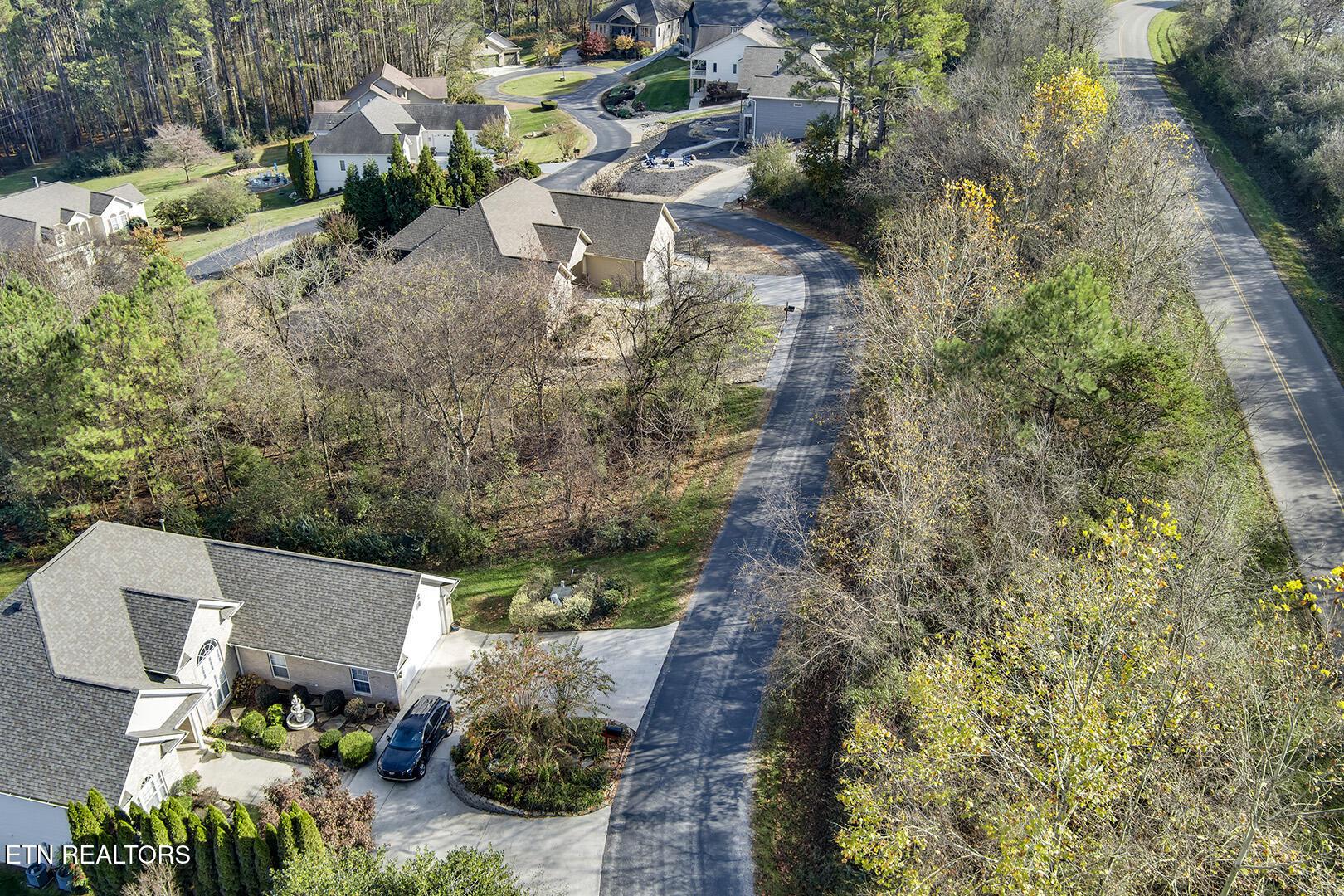 306 Awohili Lane, Loudon, TN - Fort Loudoun and Tellico Lake Real Estate - Image# 3