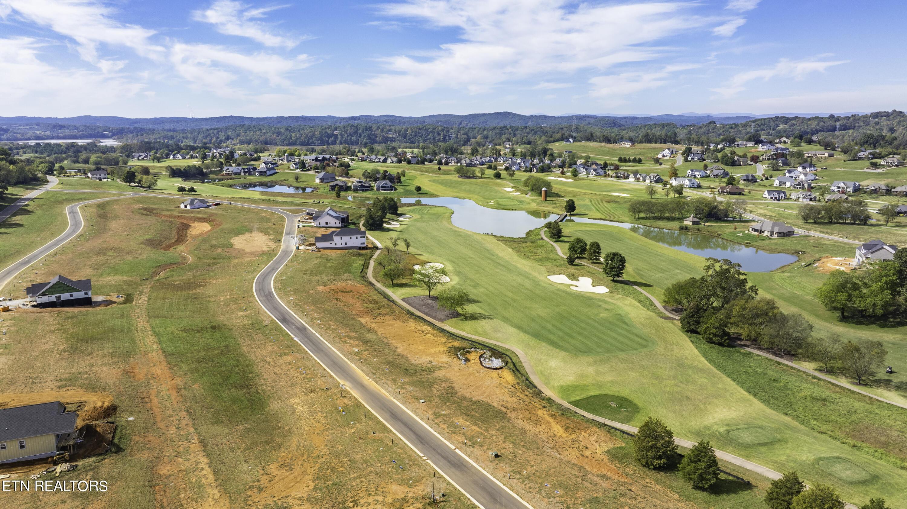 696 Black Bear Circle, Loudon, TN - Fort Loudoun and Tellico Lake Real Estate - Image# 5