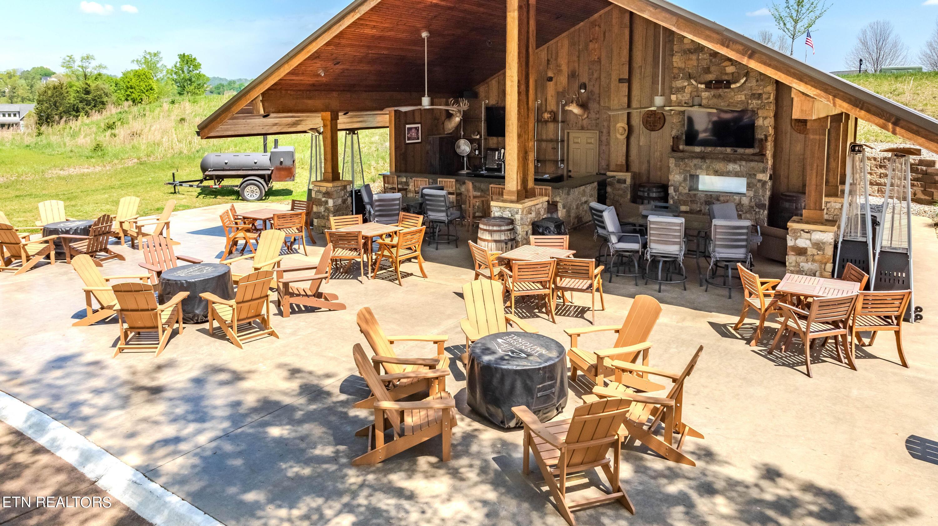 696 Black Bear Circle, Loudon, TN - Fort Loudoun and Tellico Lake Real Estate - Image# 29