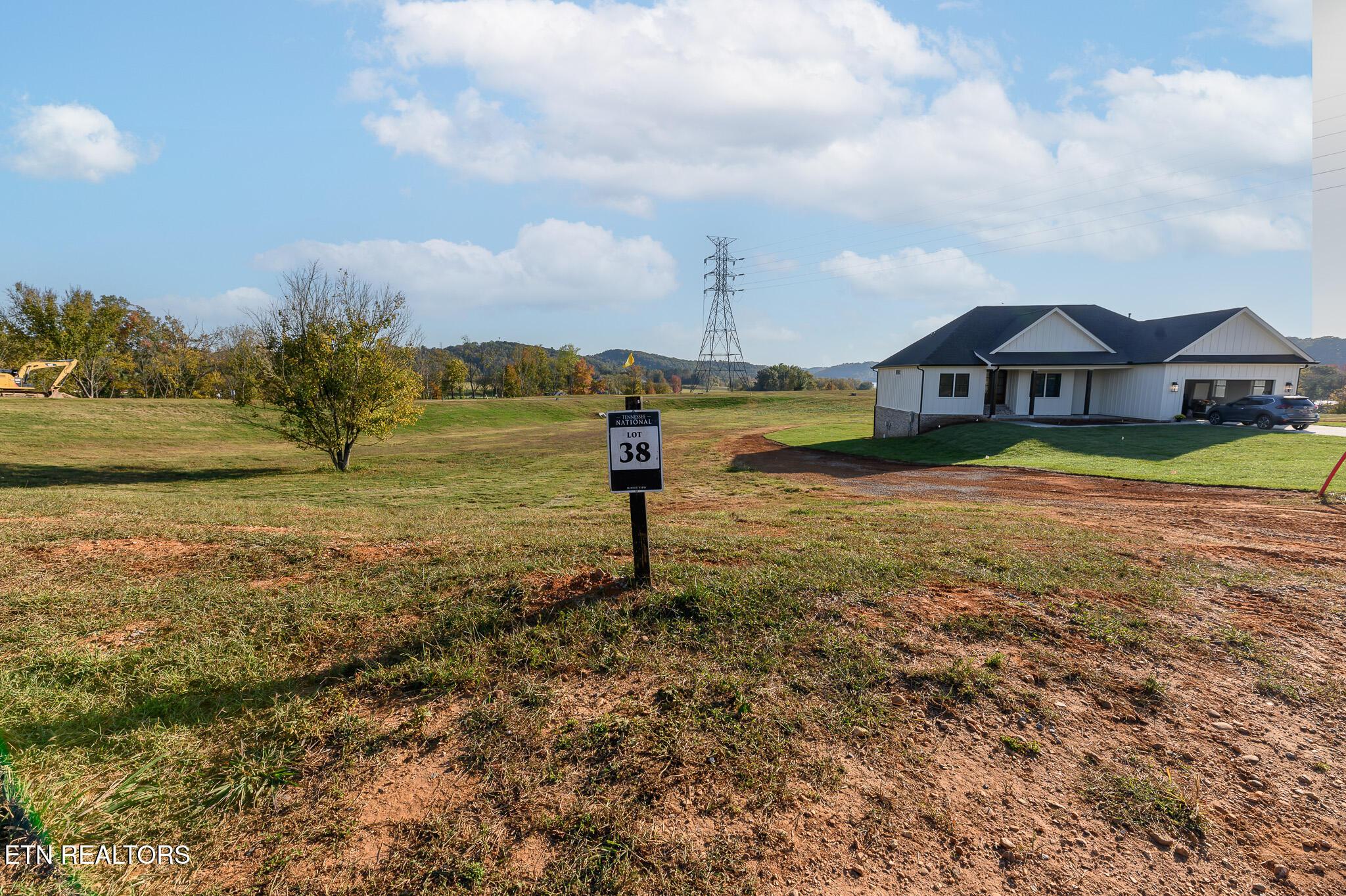 121 Purple Iris Place, Loudon, TN - Fort Loudoun and Tellico Lake Real Estate - Image# 1