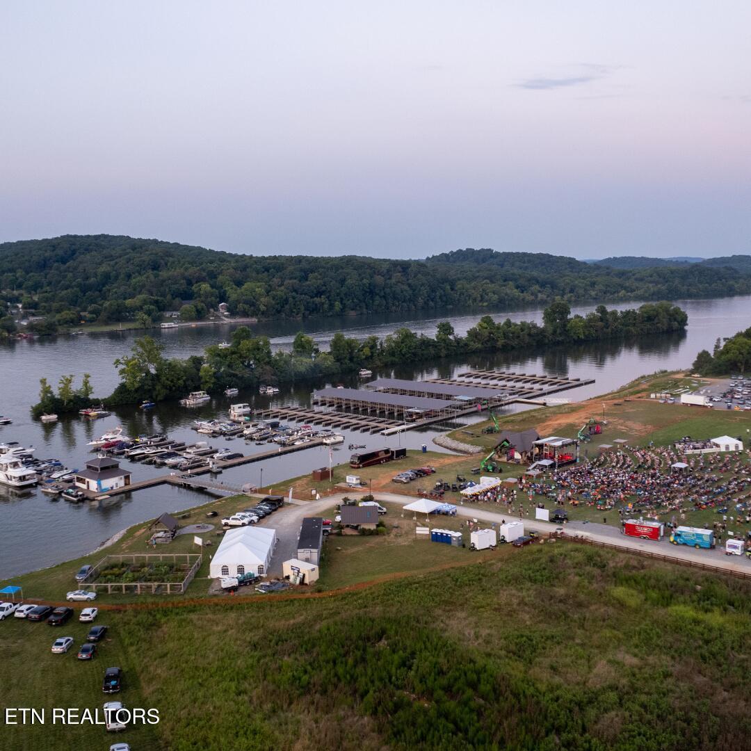 121 Purple Iris Place, Loudon, TN - Fort Loudoun and Tellico Lake Real Estate - Image# 14
