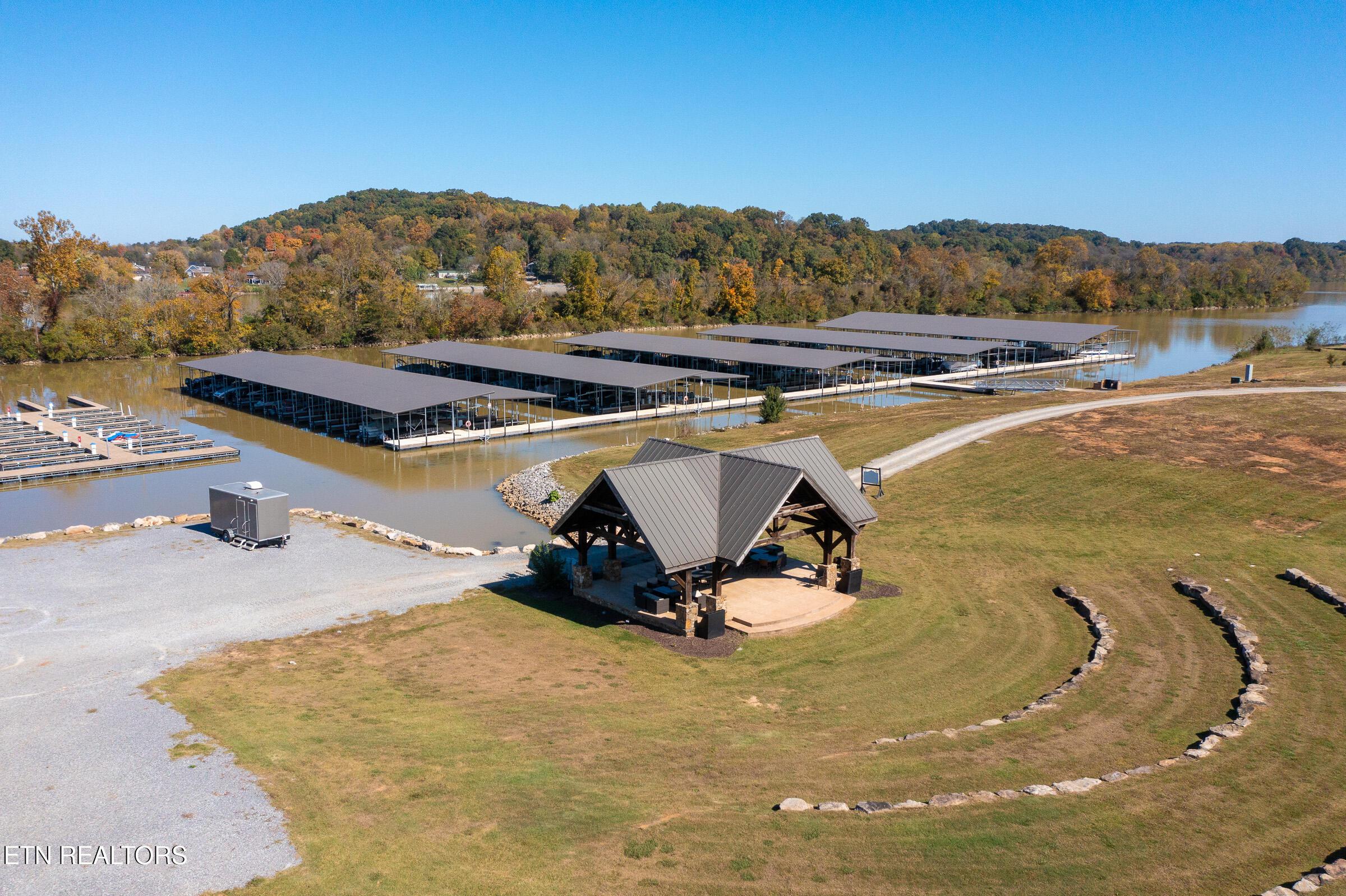 1587 Eagle Point Drive, Loudon, TN - Fort Loudoun and Tellico Lake Real Estate - Image# 11
