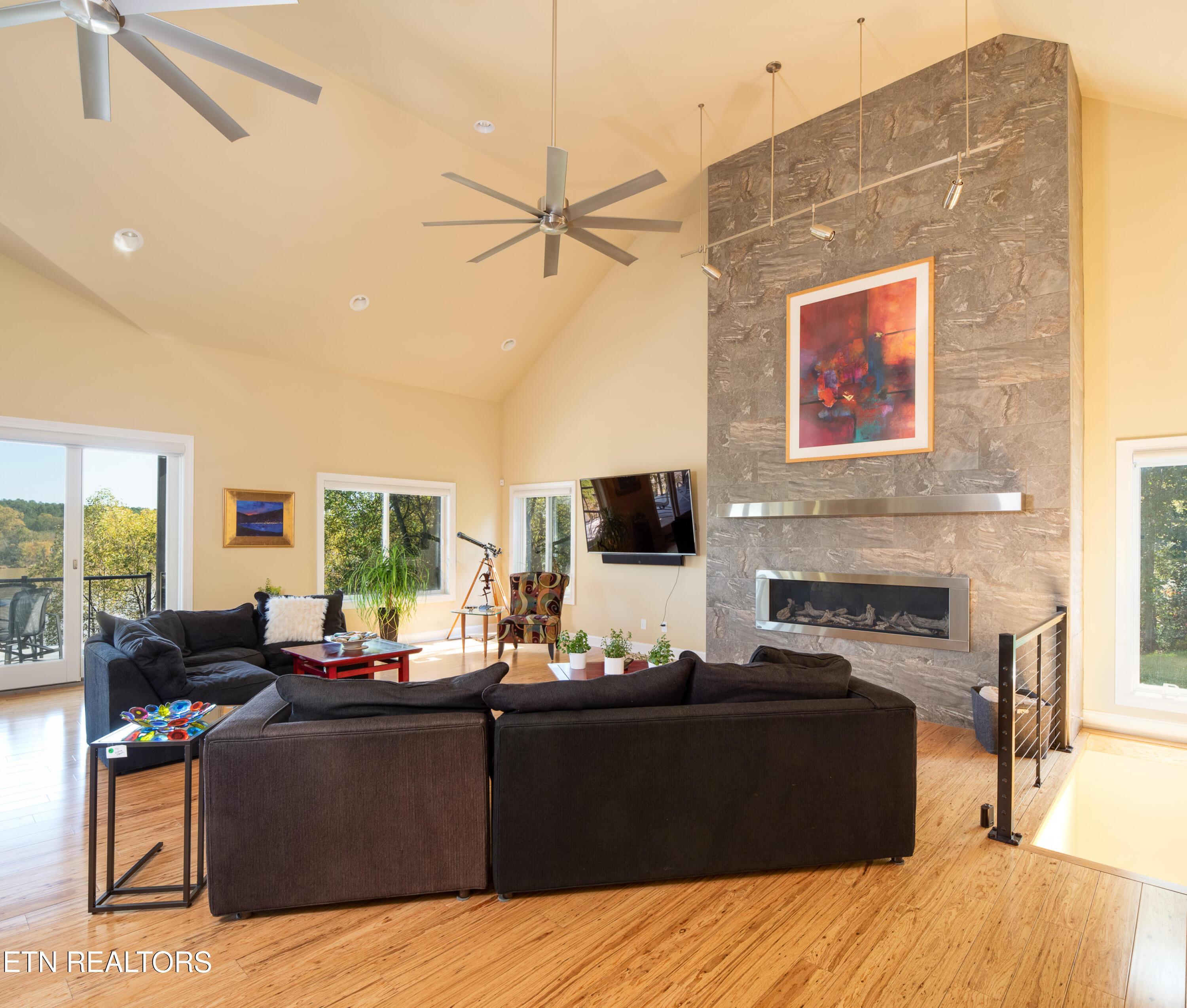 160 Merlot Court, Loudon, TN - Fort Loudoun and Tellico Lake Real Estate - Image# 18