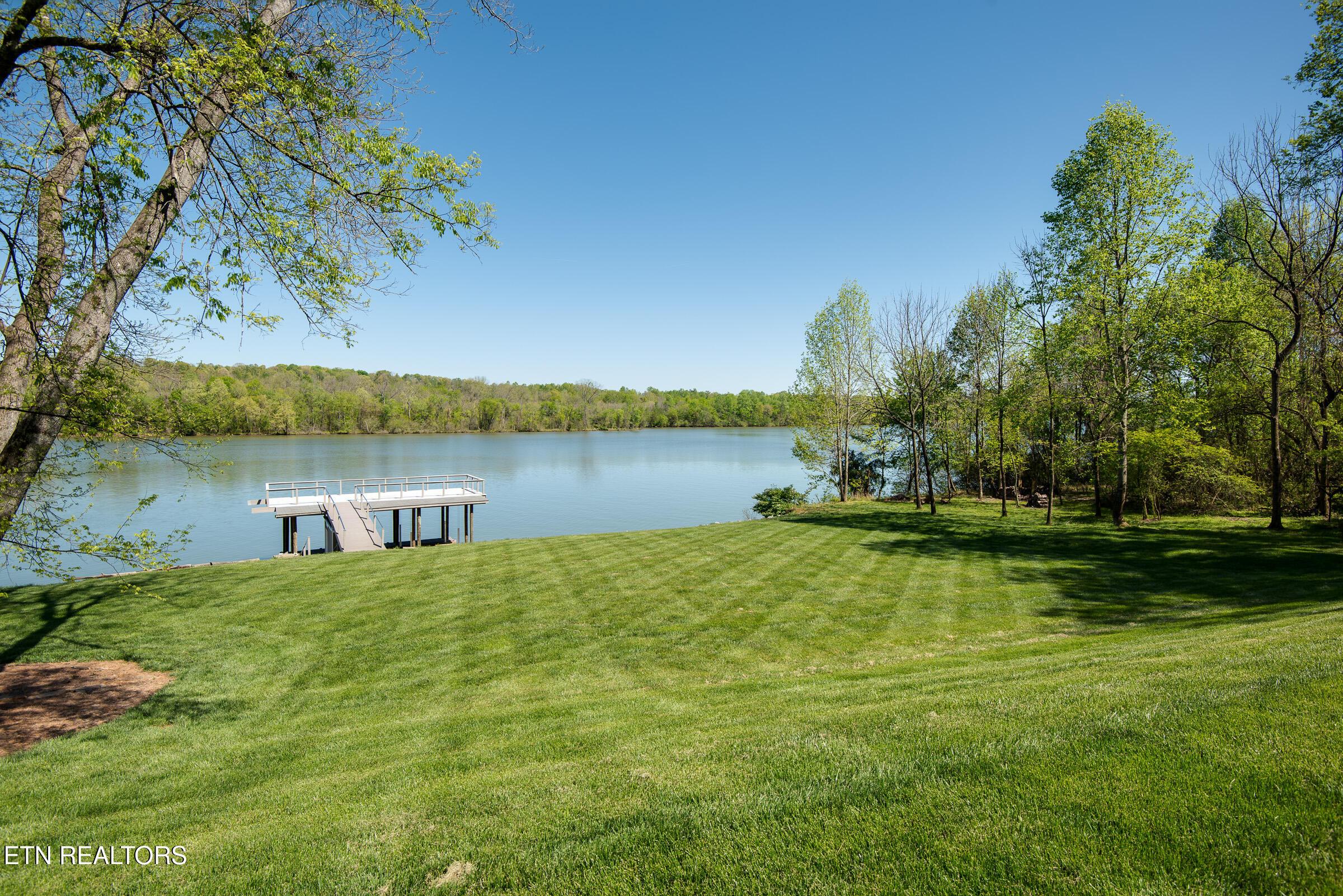 160 Merlot Court, Loudon, TN - Fort Loudoun and Tellico Lake Real Estate - Image# 6