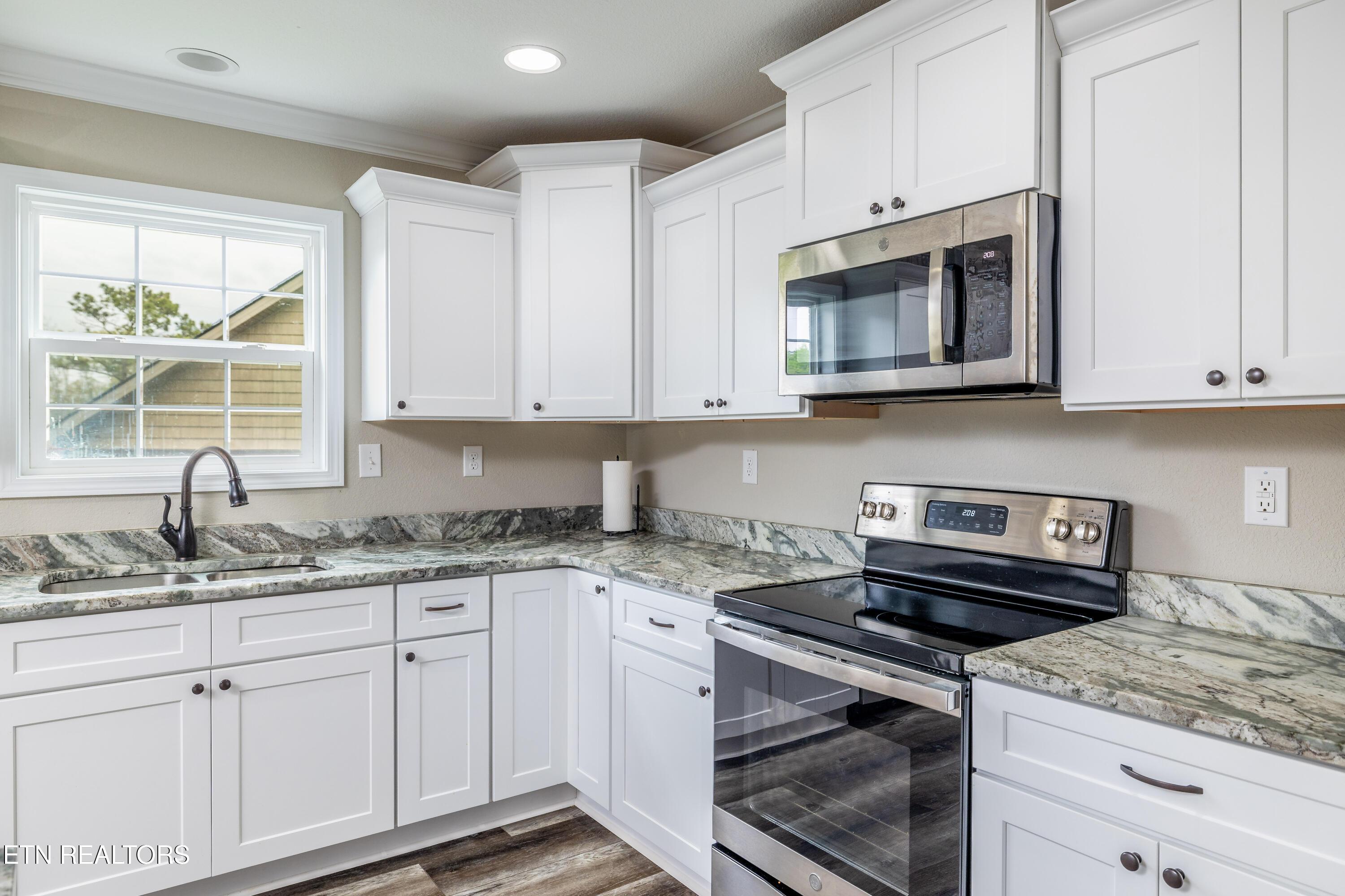 880 Conner Lane, Lenoir City, TN - Fort Loudoun and Tellico Lake Real Estate - Image# 16