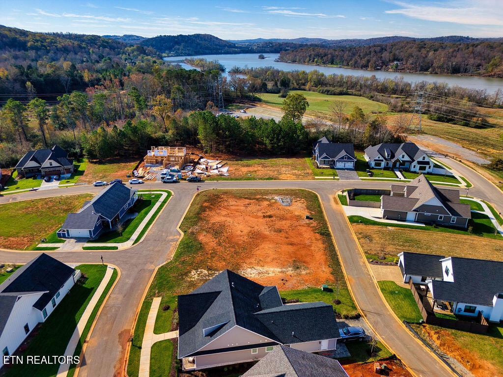 650 Red Fox Run, Loudon, TN - Fort Loudoun and Tellico Lake Real Estate - Image# 11