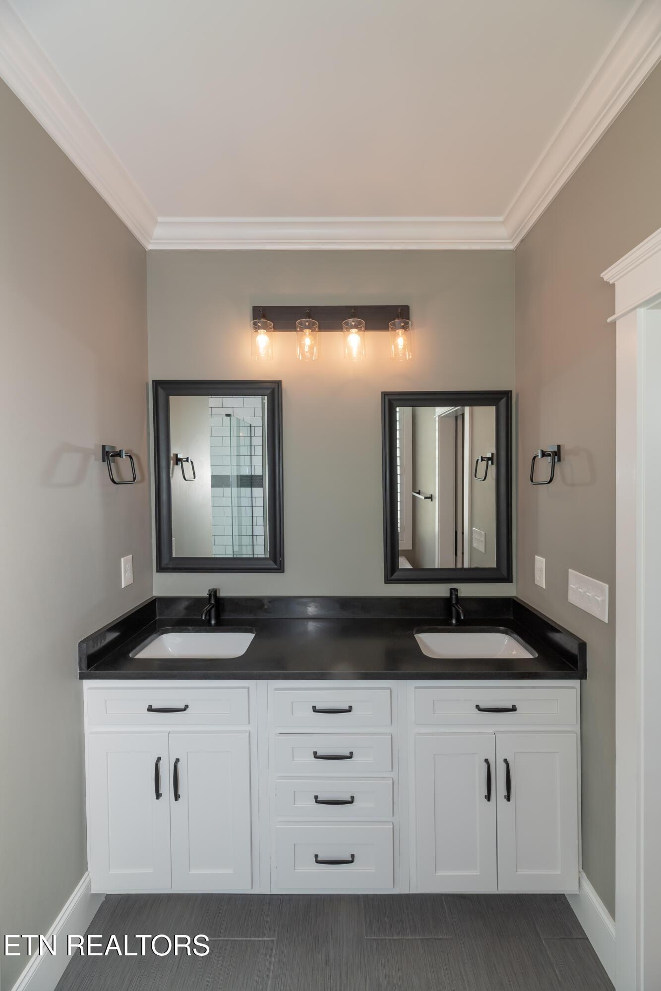 819 Cape Hatteras Light, Loudon, TN - Fort Loudoun and Tellico Lake Real Estate - Image# 23