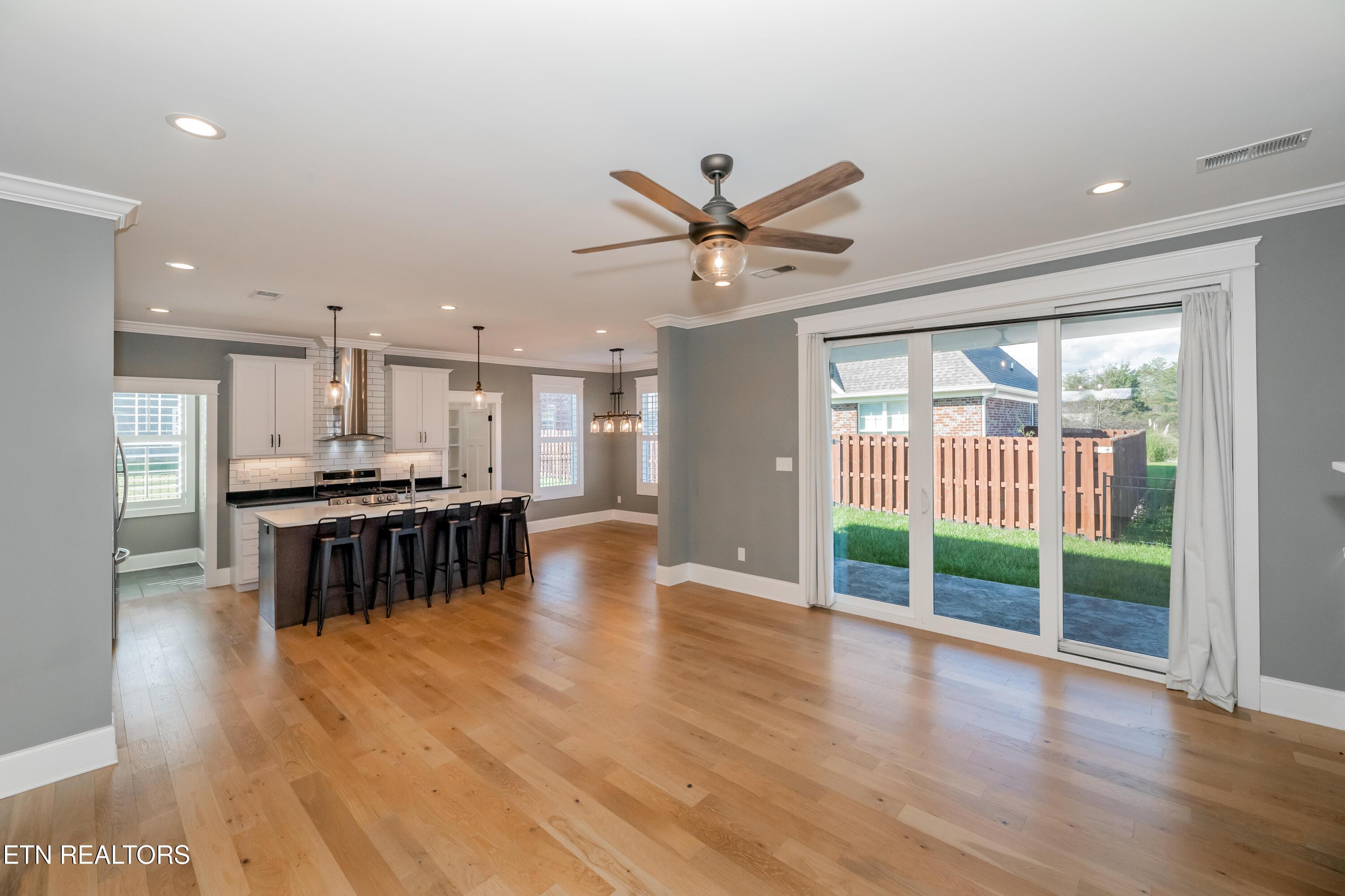 819 Cape Hatteras Light, Loudon, TN - Fort Loudoun and Tellico Lake Real Estate - Image# 9