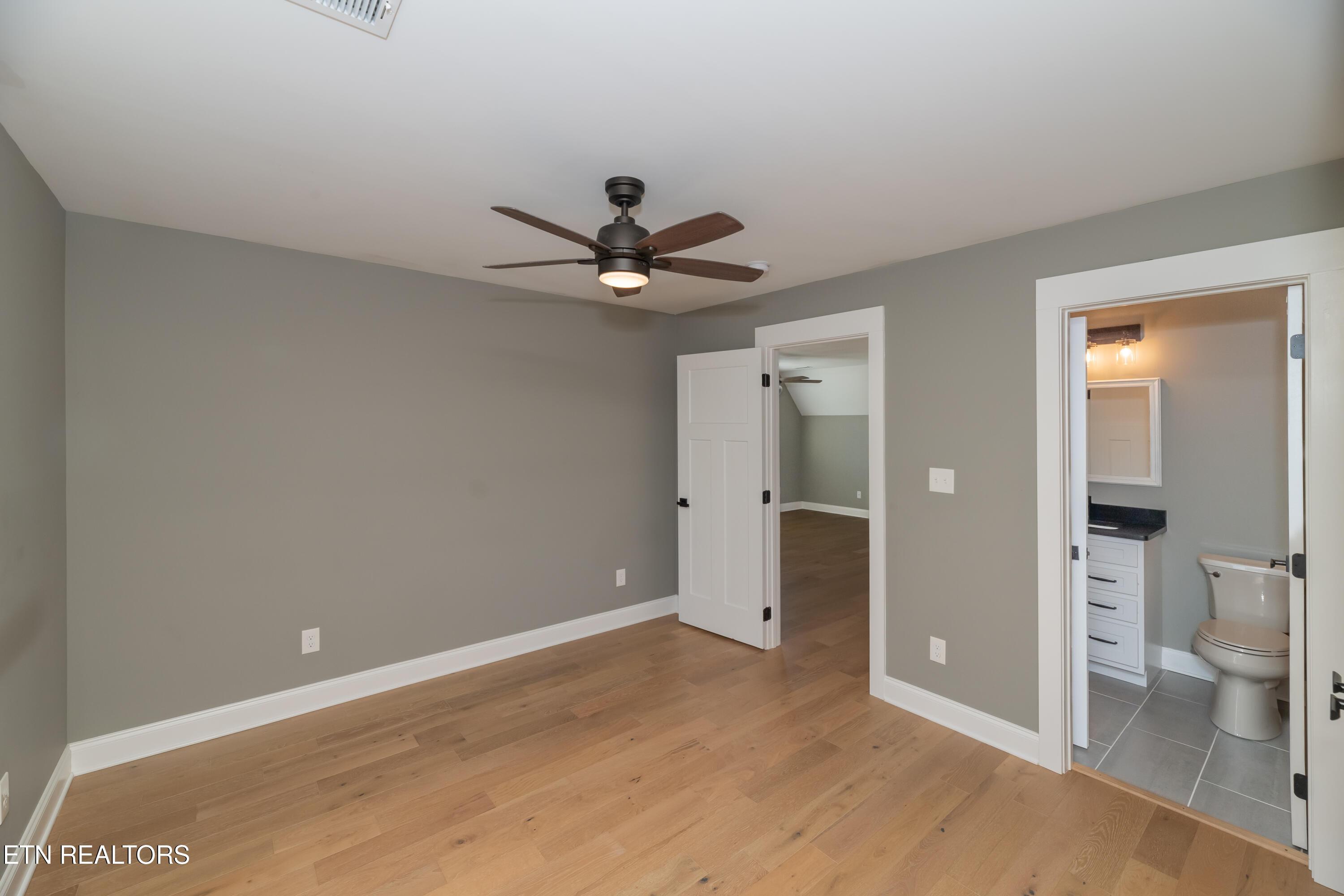 819 Cape Hatteras Light, Loudon, TN - Fort Loudoun and Tellico Lake Real Estate - Image# 33