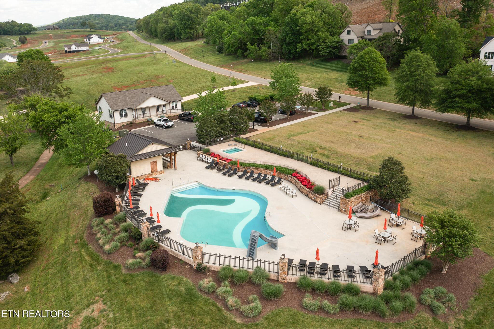 4183 Old Dogwood Tr, Loudon, TN - Fort Loudoun and Tellico Lake Real Estate - Image# 21