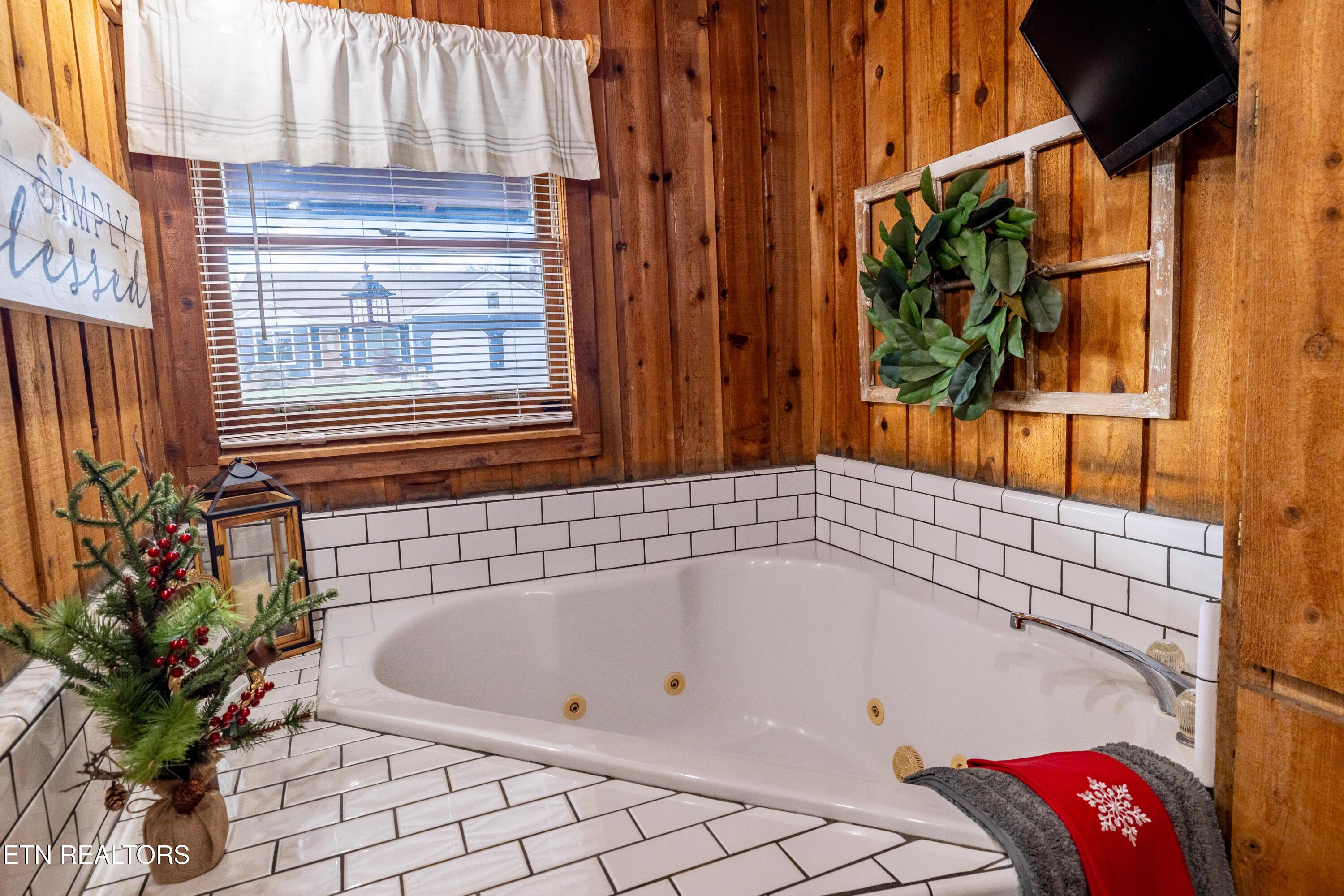 Fort Loudoun and Tellico Lake Real Estate - Image# 25