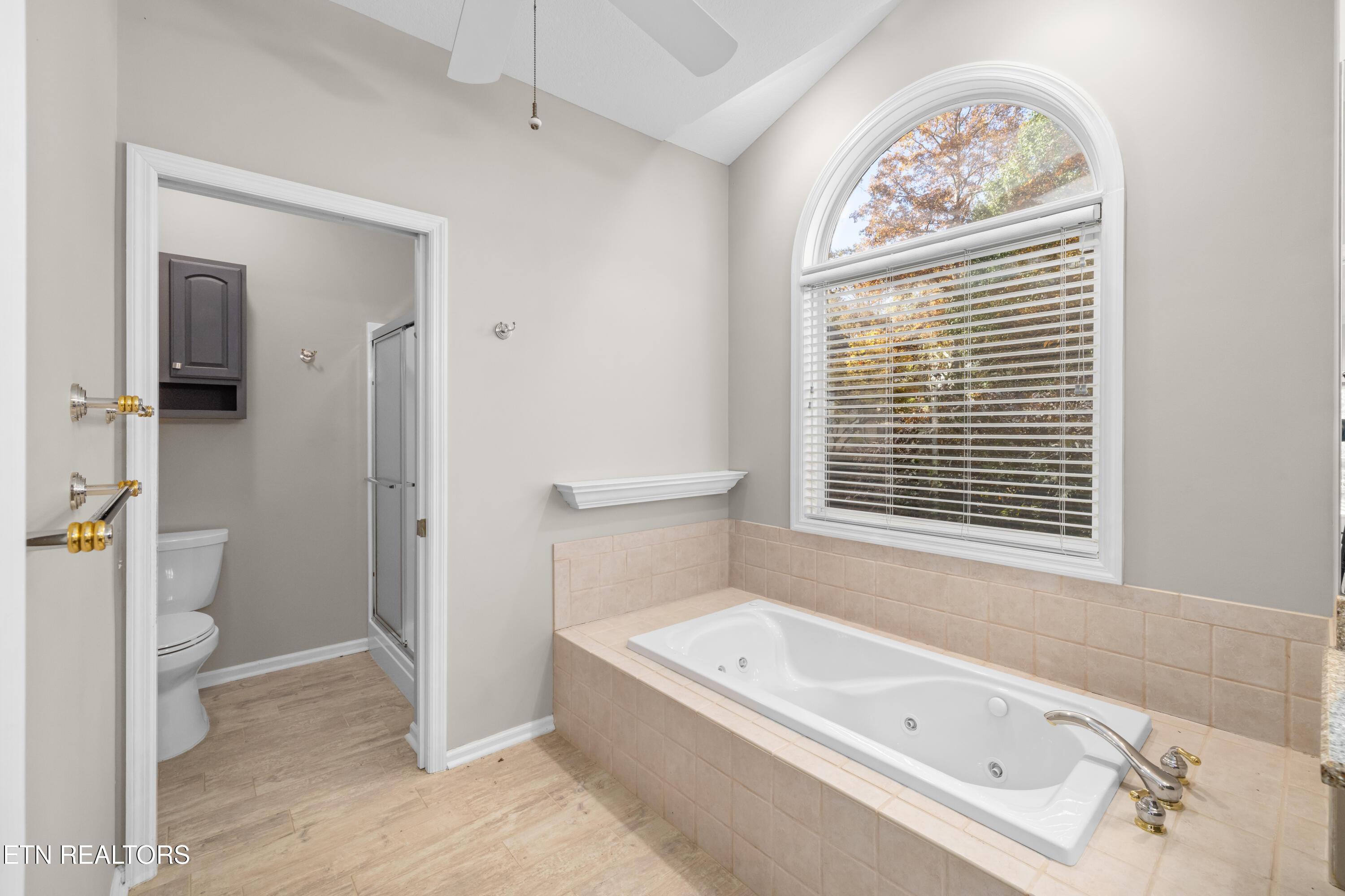 123 Inata Circle, Loudon, TN - Fort Loudoun and Tellico Lake Real Estate - Image# 16