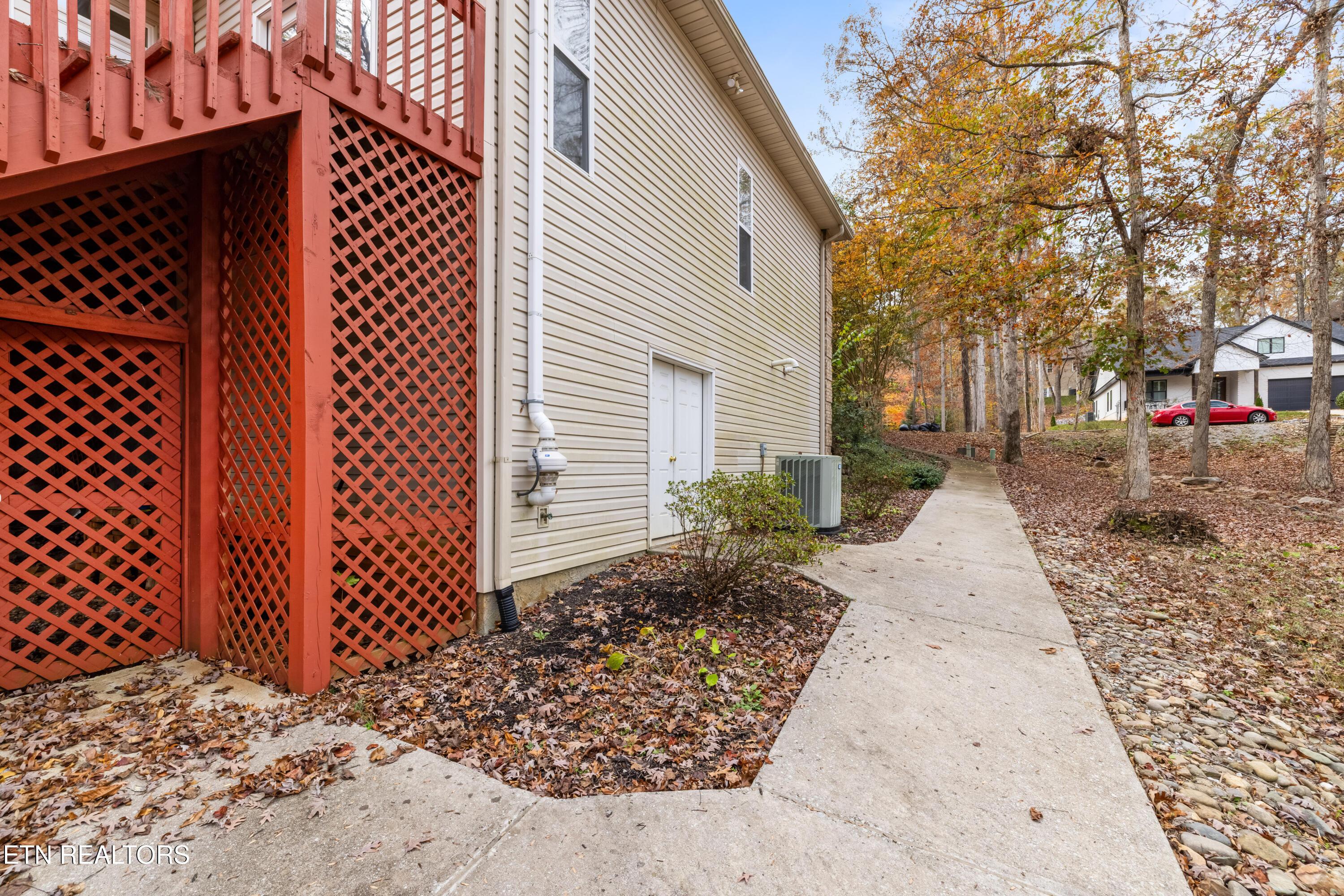 123 Inata Circle, Loudon, TN - Fort Loudoun and Tellico Lake Real Estate - Image# 31