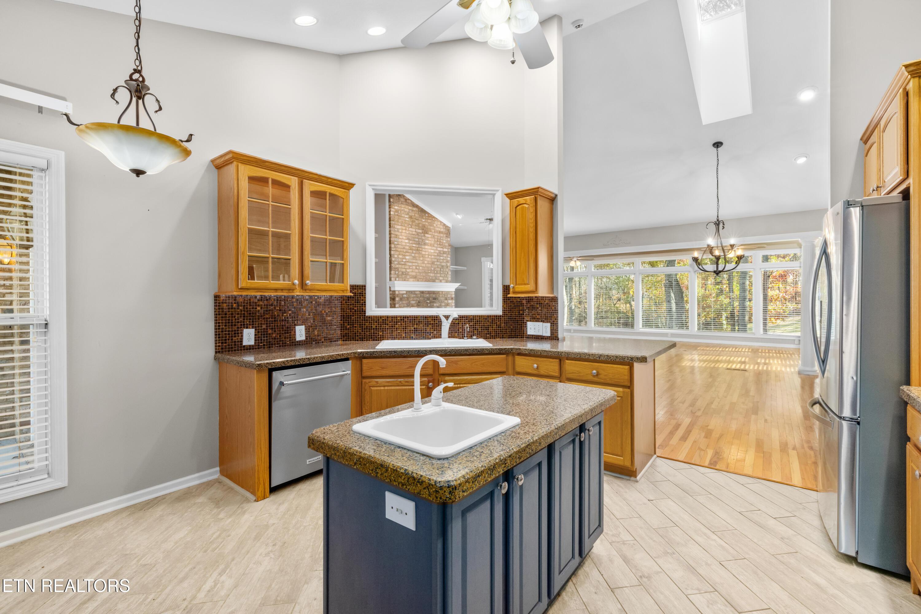 123 Inata Circle, Loudon, TN - Fort Loudoun and Tellico Lake Real Estate - Image# 10