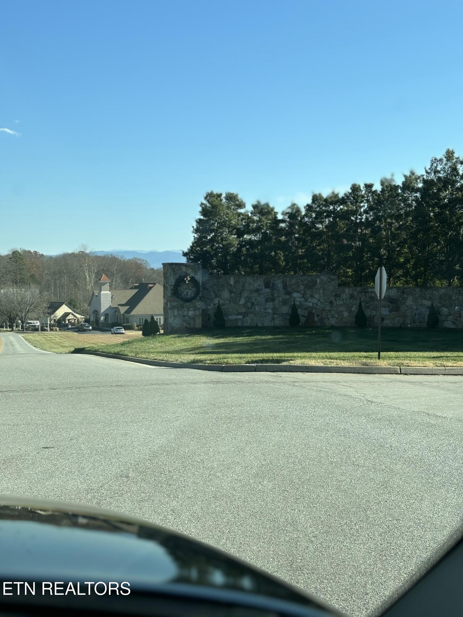 646 Sandpiper Drive, Vonore, TN - Fort Loudoun and Tellico Lake Real Estate - Image# 11