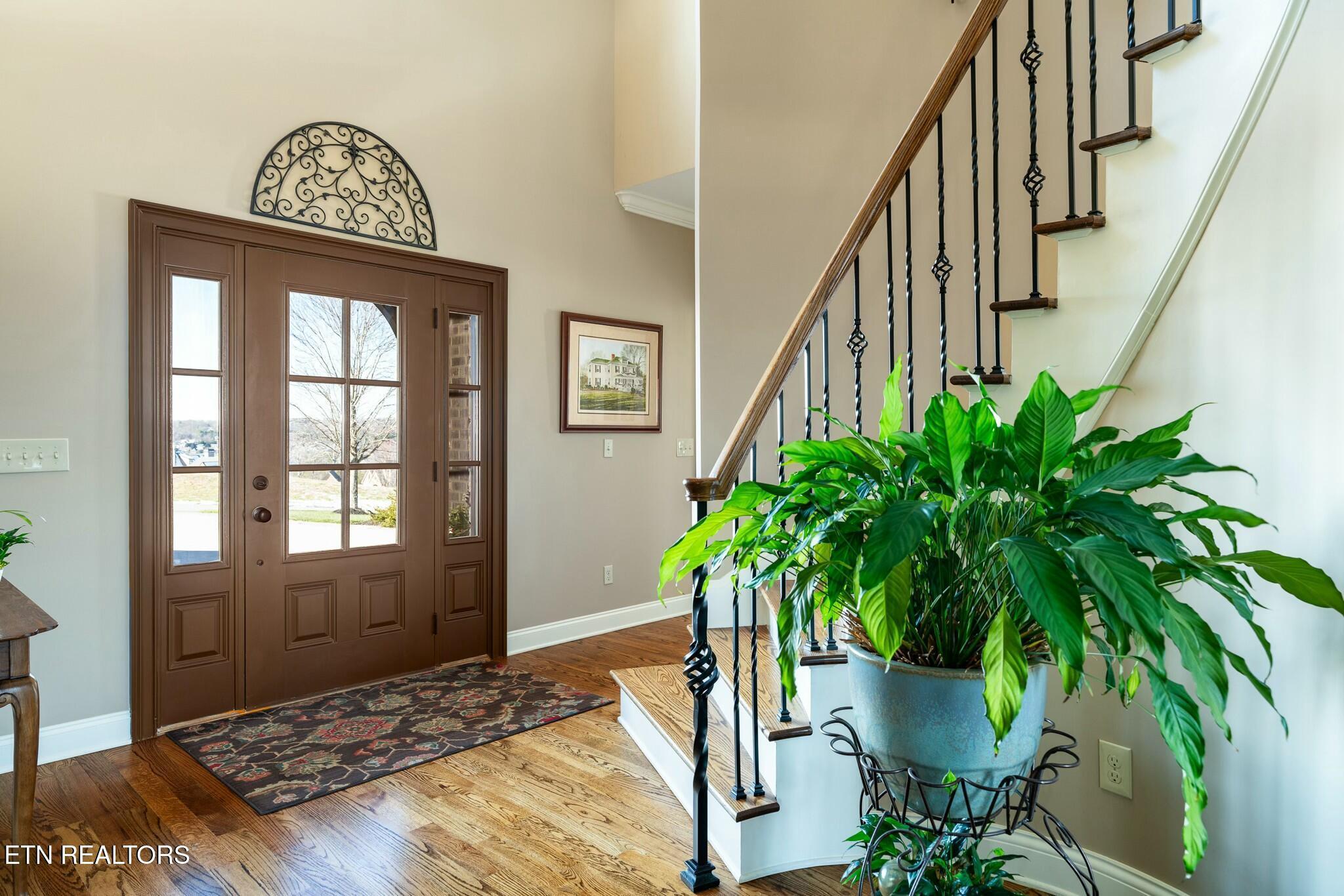 227 Starboard Drive, Lenoir City, TN - Fort Loudoun and Tellico Lake Real Estate - Image# 2