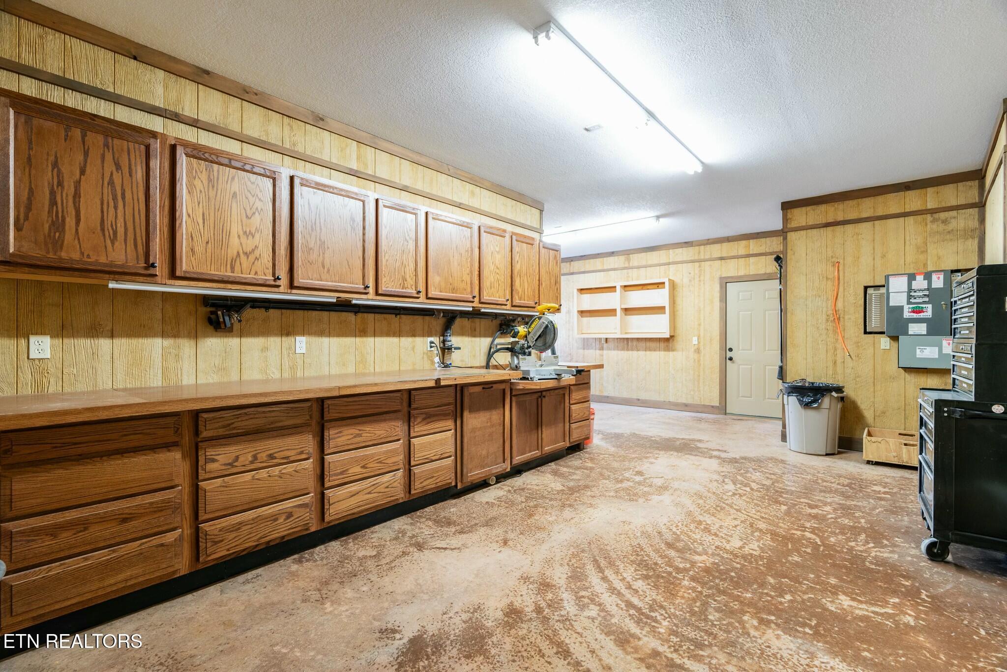 227 Starboard Drive, Lenoir City, TN - Fort Loudoun and Tellico Lake Real Estate - Image# 30