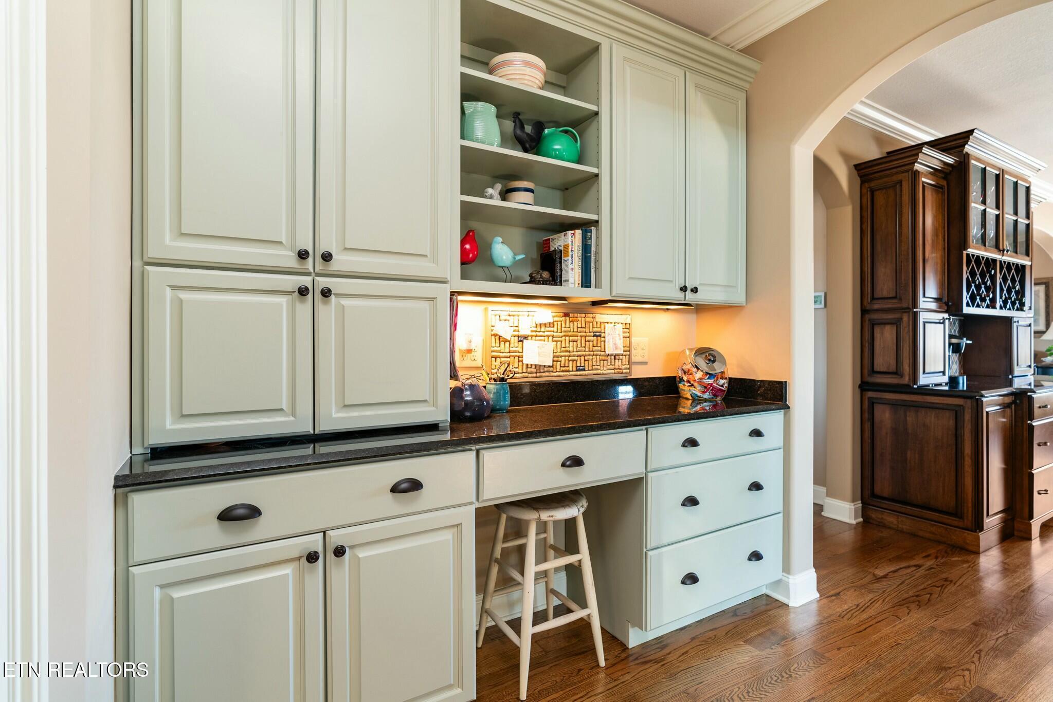 227 Starboard Drive, Lenoir City, TN - Fort Loudoun and Tellico Lake Real Estate - Image# 10