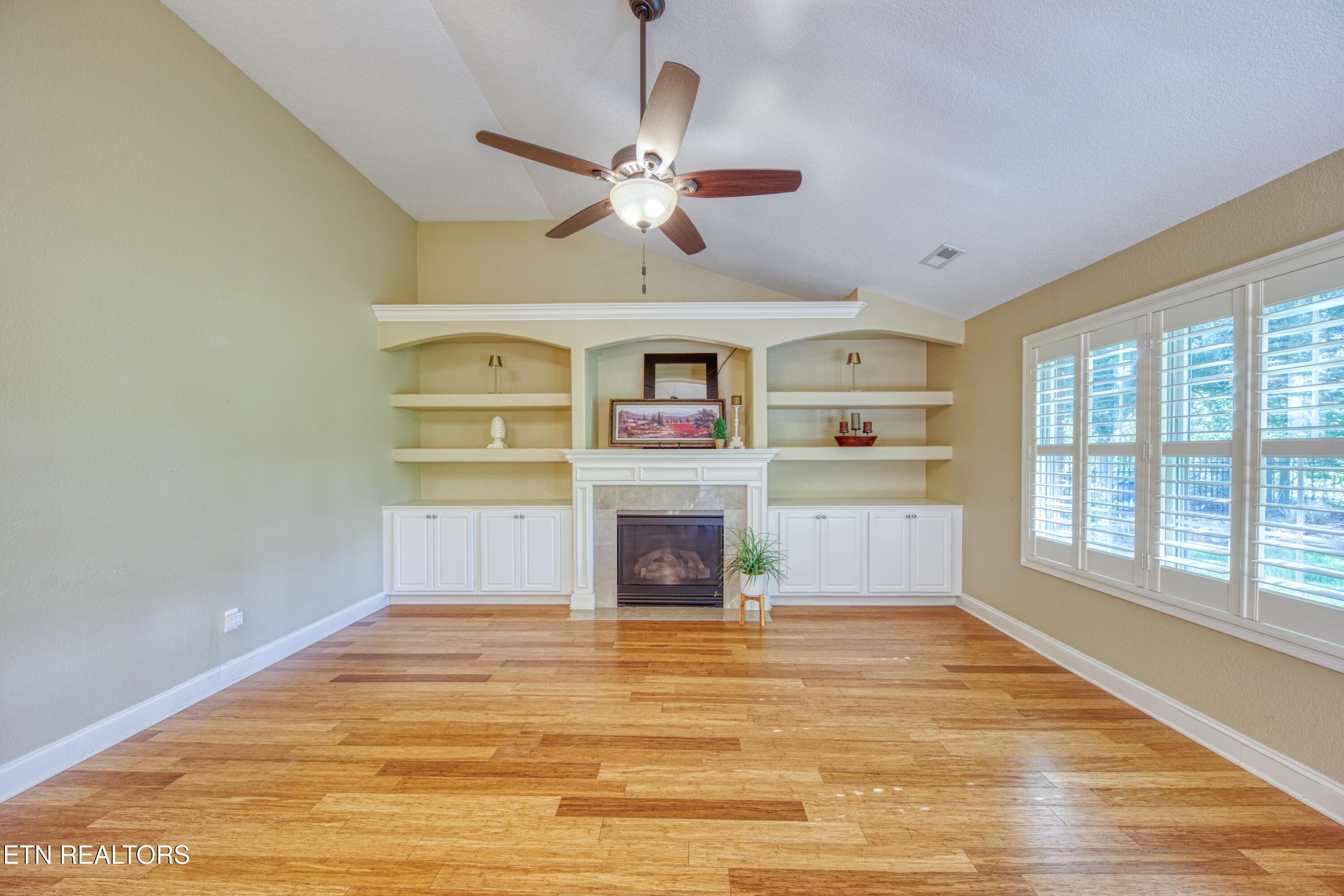 12240 Mossy Point Way, Knoxville, TN - Fort Loudoun and Tellico Lake Real Estate - Image# 13
