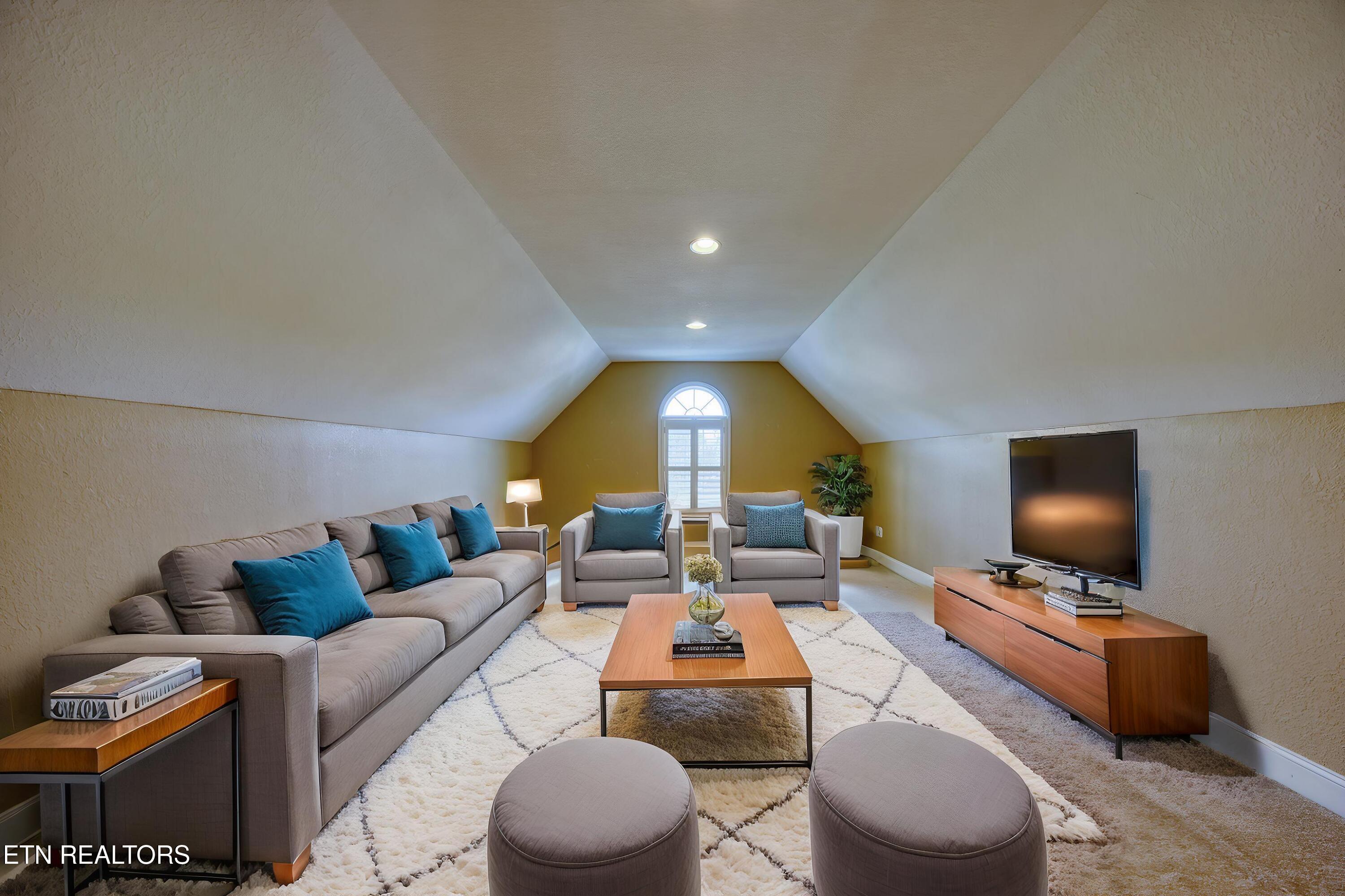 12240 Mossy Point Way, Knoxville, TN - Fort Loudoun and Tellico Lake Real Estate - Image# 41