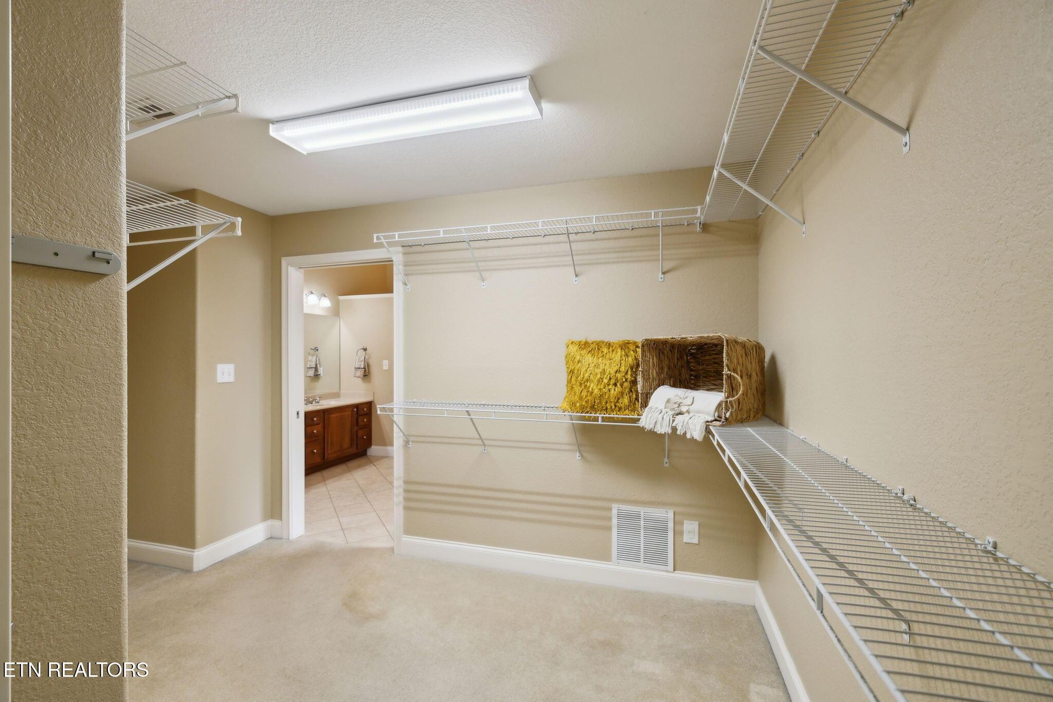 12240 Mossy Point Way, Knoxville, TN - Fort Loudoun and Tellico Lake Real Estate - Image# 31