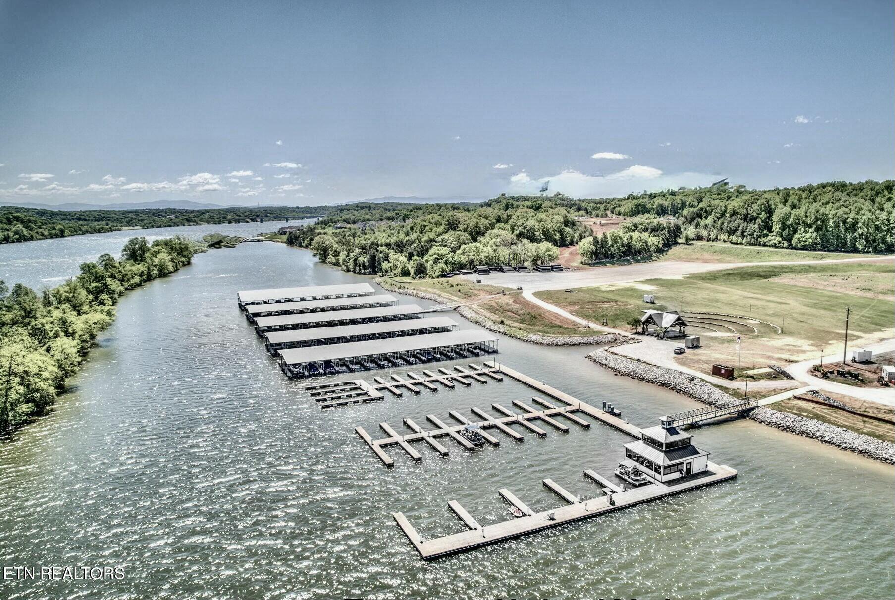 338 Flip Flop Way, Loudon, TN - Fort Loudoun and Tellico Lake Real Estate - Image# 4