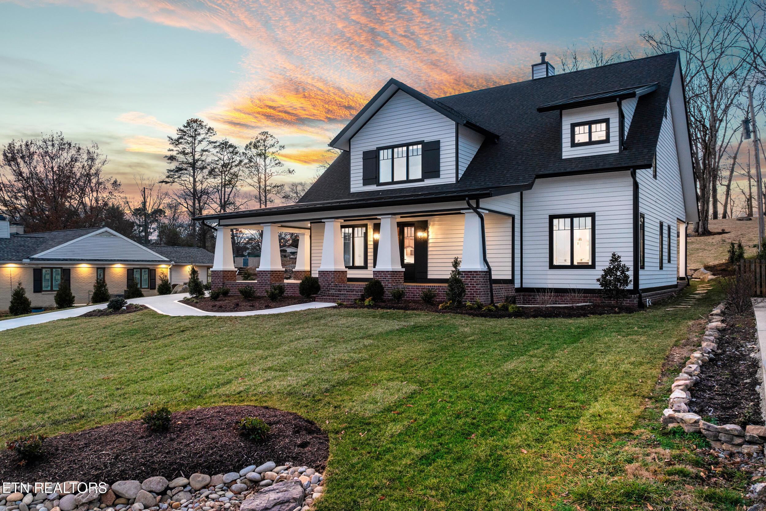 1521 Cherokee Blvd, Knoxville, TN - Fort Loudoun and Tellico Lake Real Estate - Image# 3
