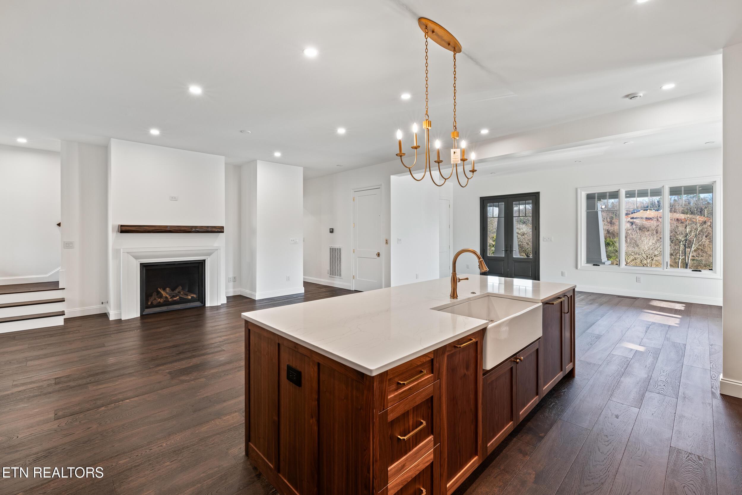 1521 Cherokee Blvd, Knoxville, TN - Fort Loudoun and Tellico Lake Real Estate - Image# 11
