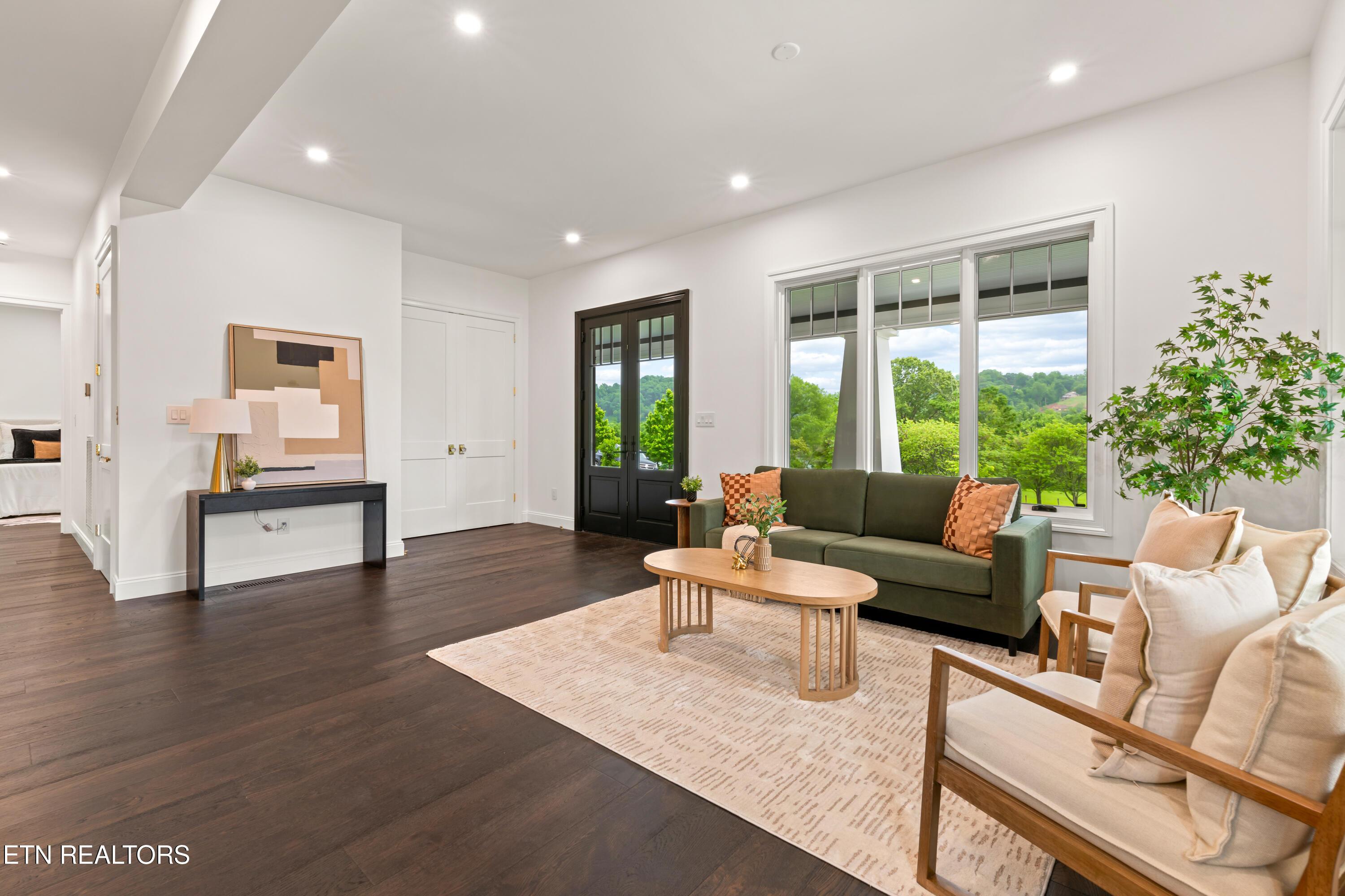 1521 Cherokee Blvd, Knoxville, TN - Fort Loudoun and Tellico Lake Real Estate - Image# 8