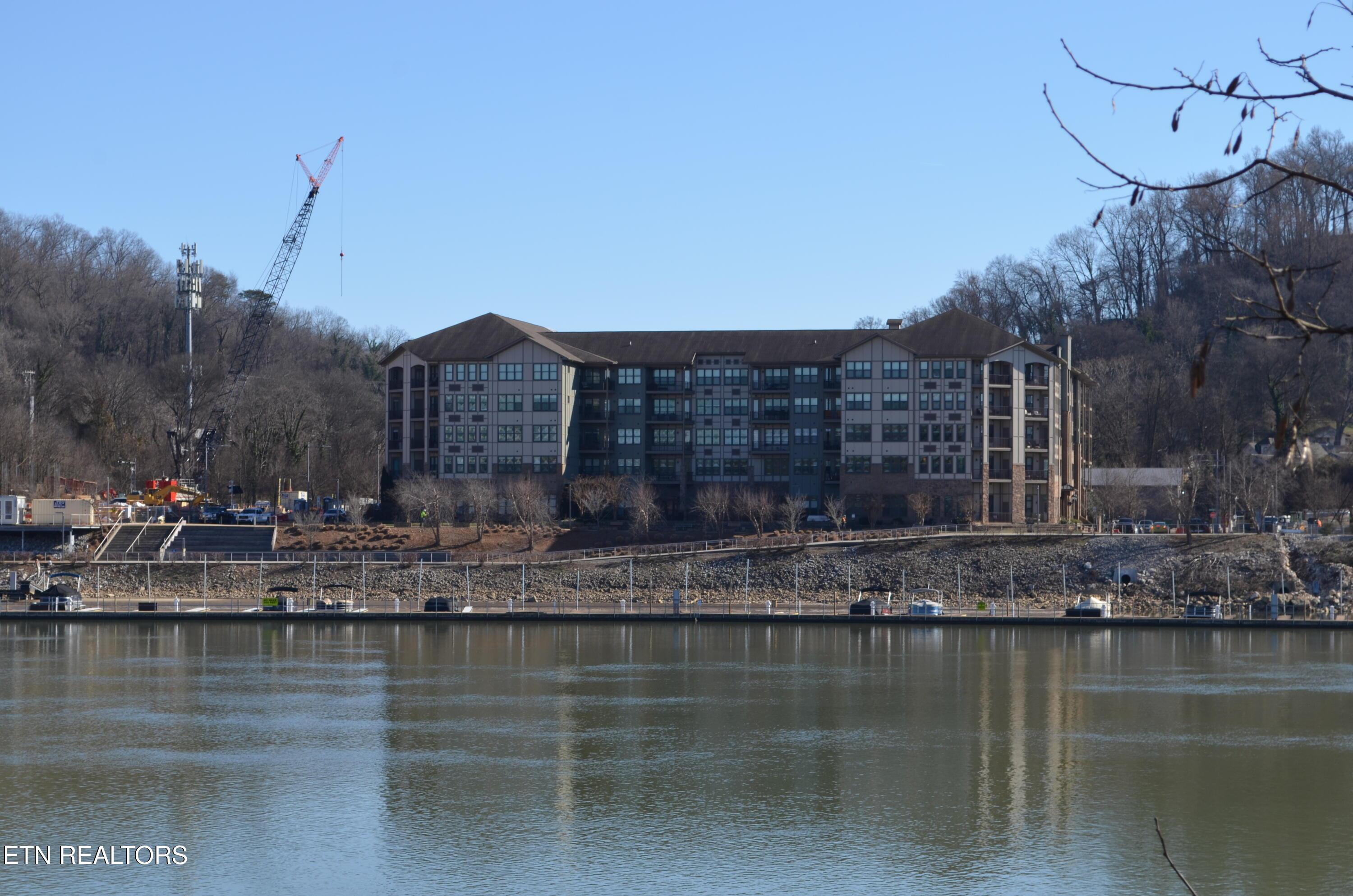 445 W Blount Ave, Knoxville, TN - Fort Loudoun and Tellico Lake Real Estate - Image# 2