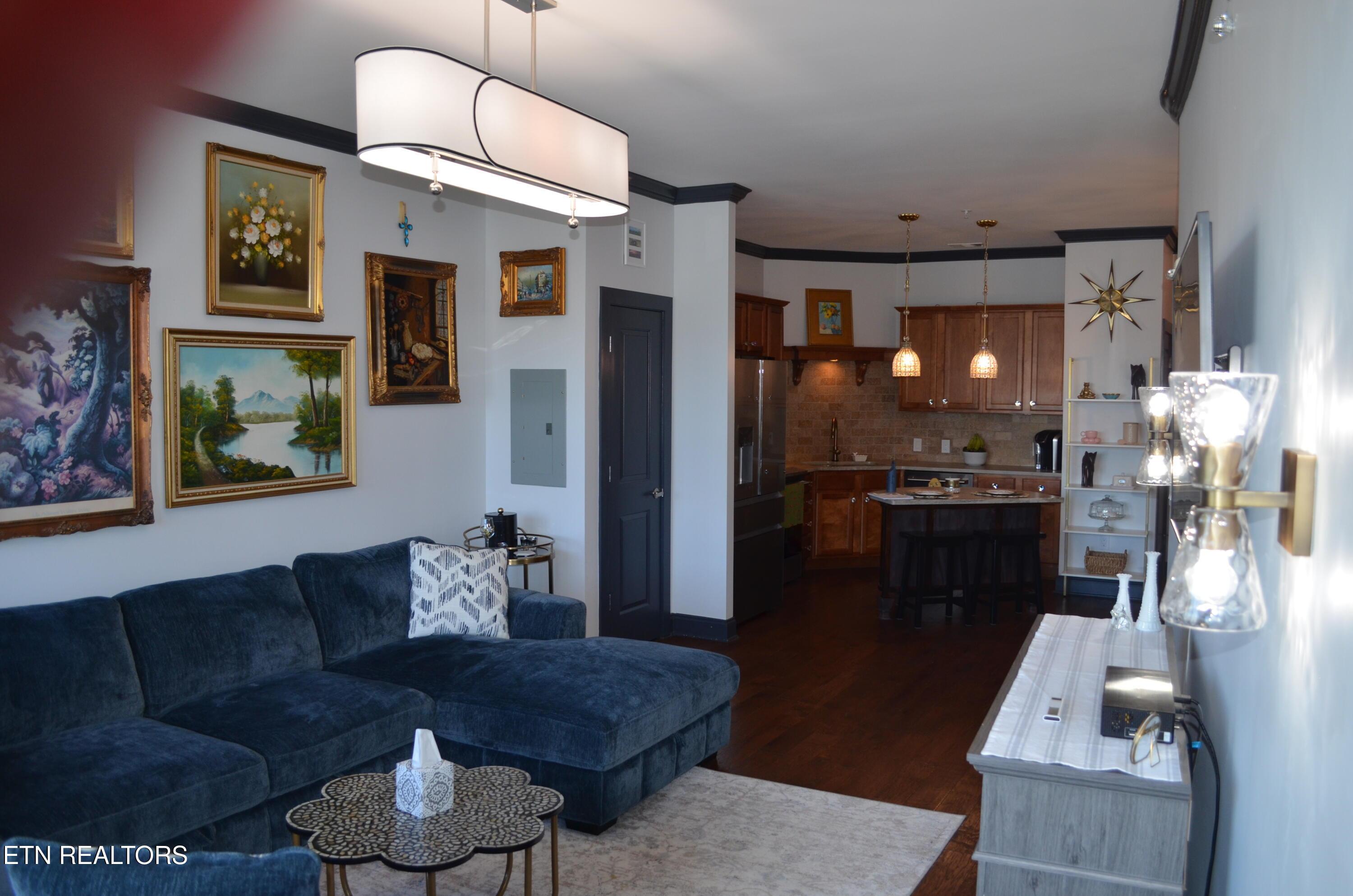 445 W Blount Ave, Knoxville, TN - Fort Loudoun and Tellico Lake Real Estate - Image# 18
