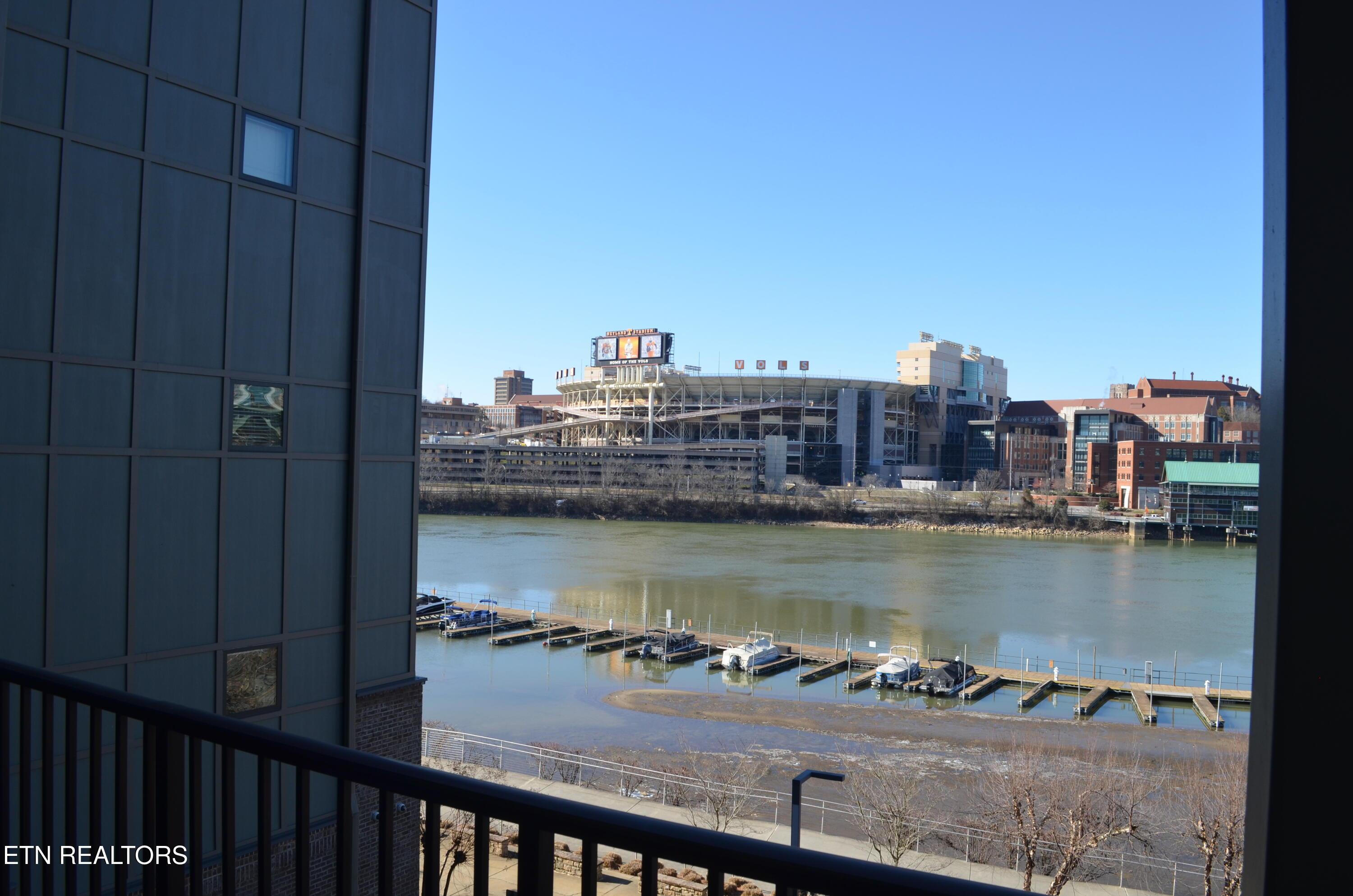 445 W Blount Ave, Knoxville, TN - Fort Loudoun and Tellico Lake Real Estate - Image# 23