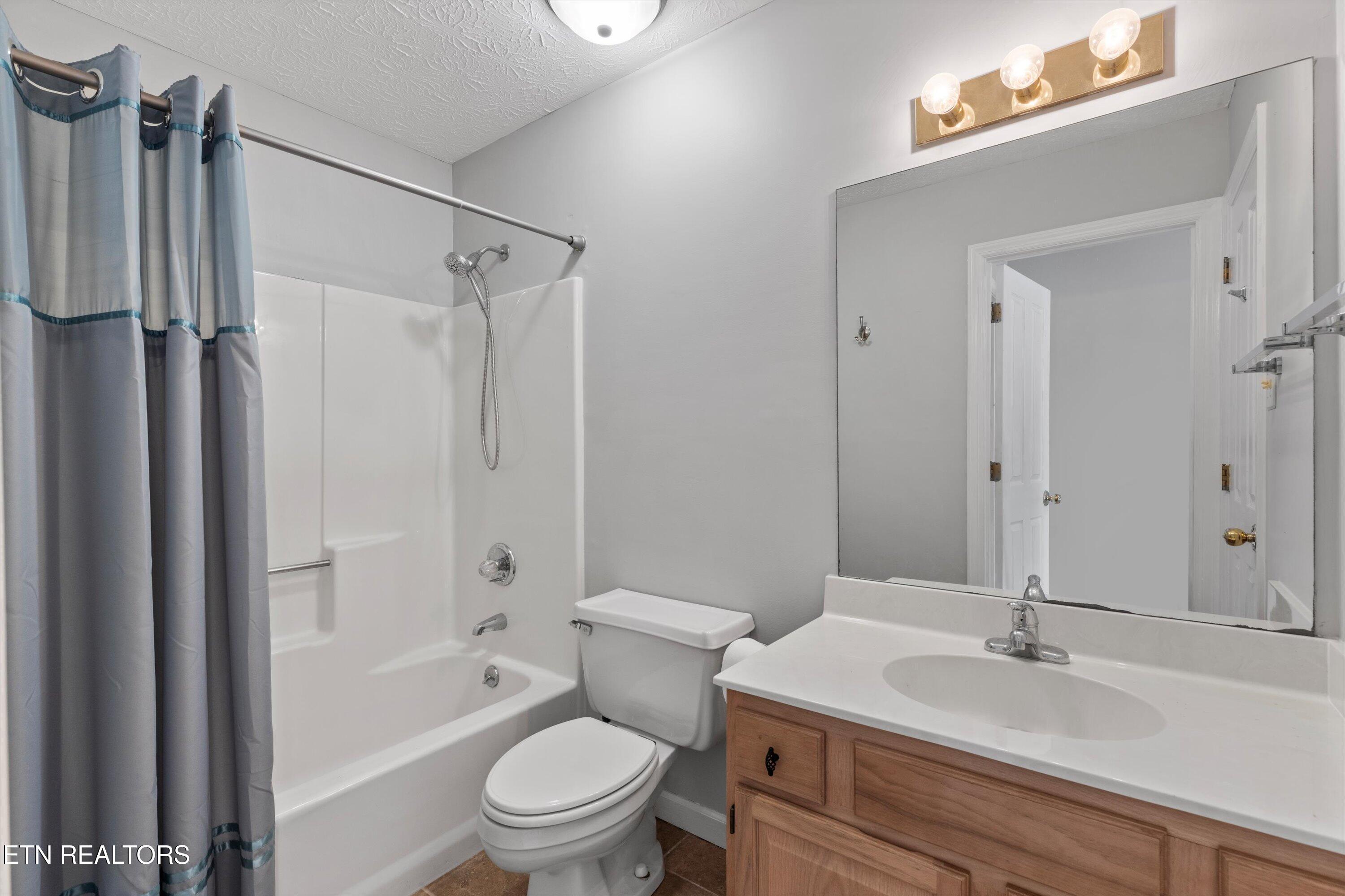 3458 Navigator Point, Knoxville, TN - Fort Loudoun and Tellico Lake Real Estate - Image# 36
