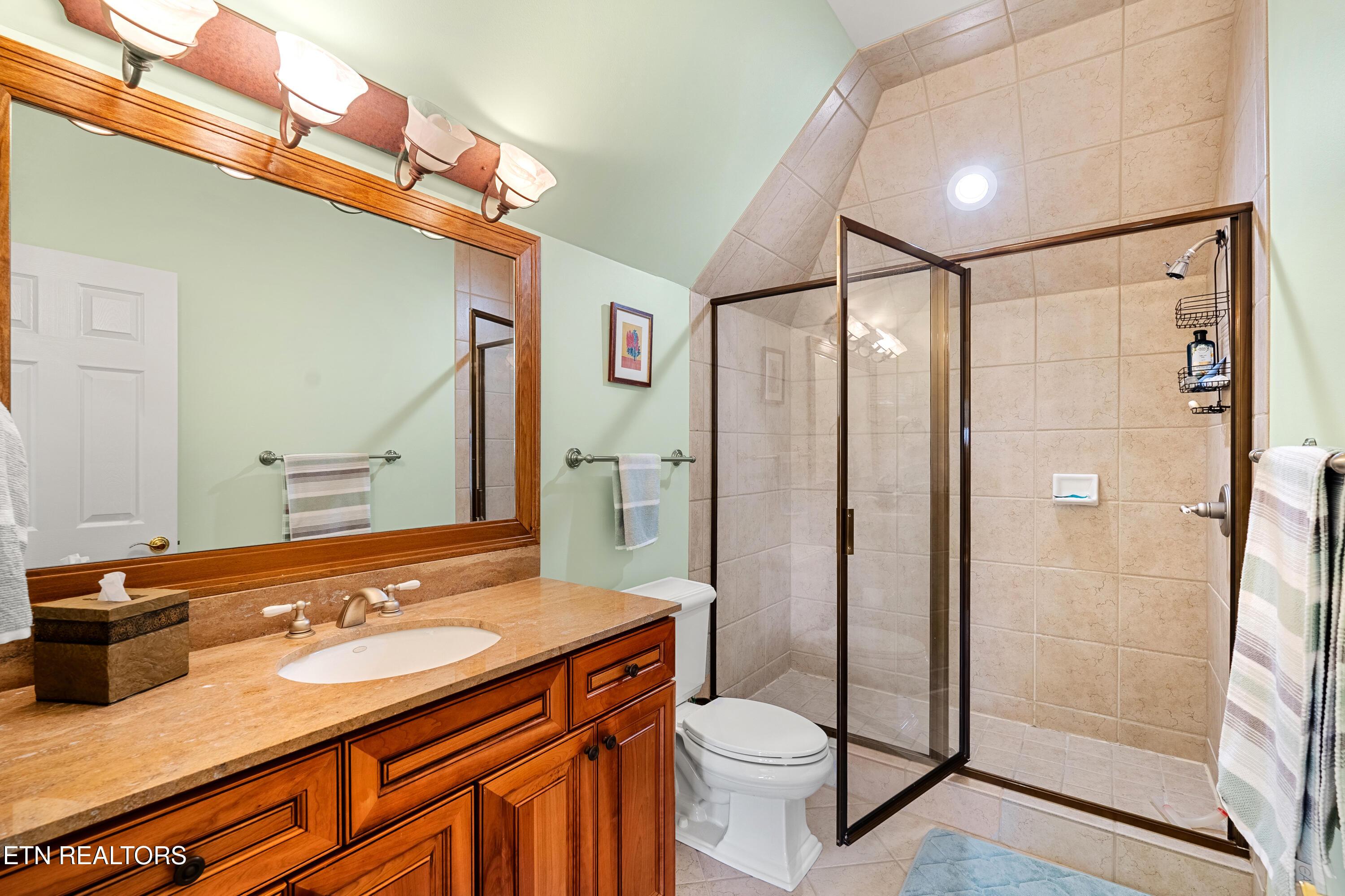129 Indian Shadows Drive, Maryville, TN - Fort Loudoun and Tellico Lake Real Estate - Image# 52