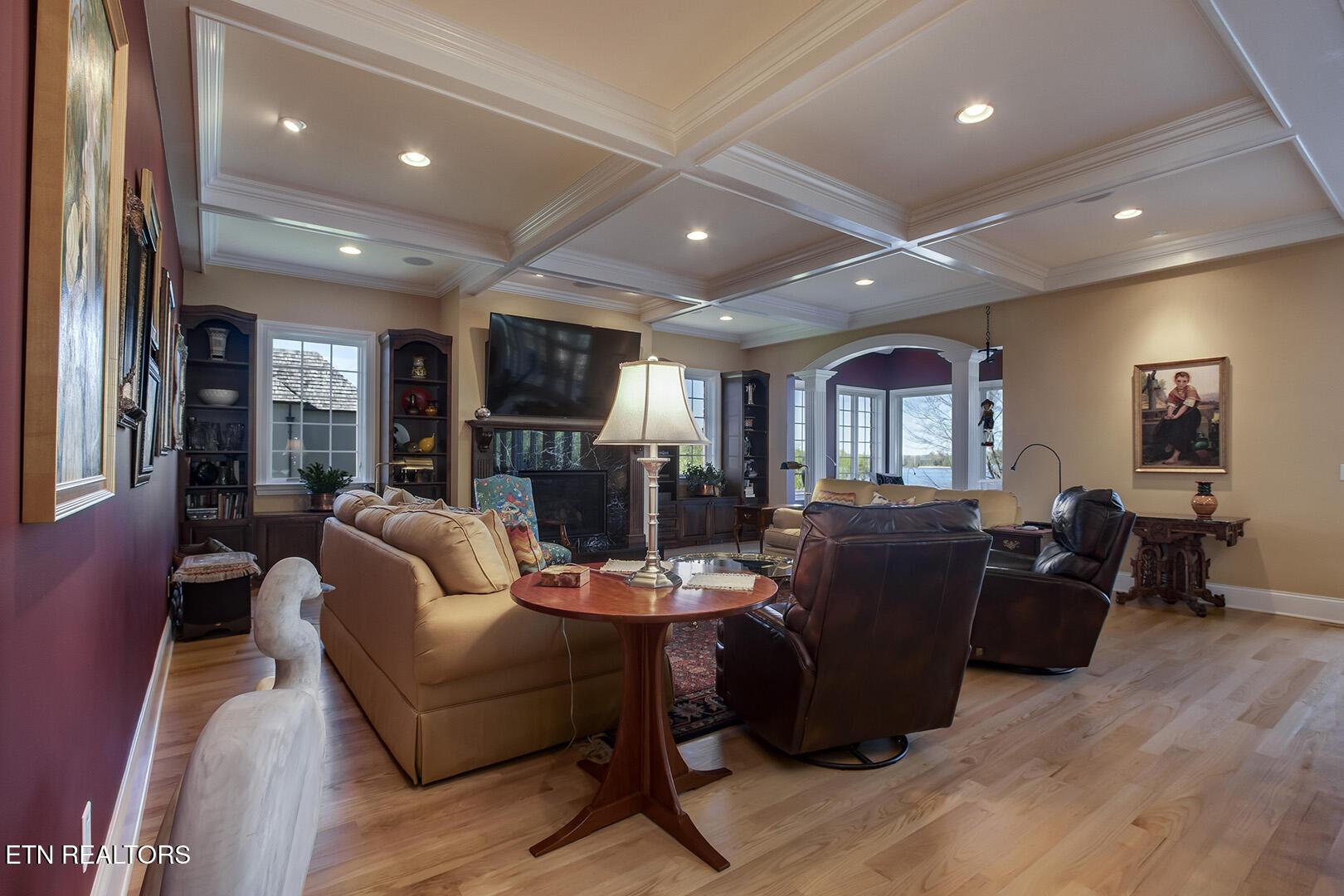 18128 Lighthouse Pointe Drive, Lenoir City, TN - Fort Loudoun and Tellico Lake Real Estate - Image# 9