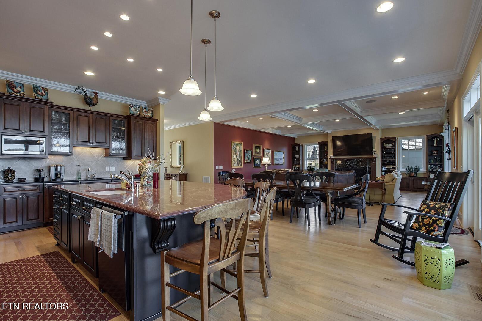 18128 Lighthouse Pointe Drive, Lenoir City, TN - Fort Loudoun and Tellico Lake Real Estate - Image# 18