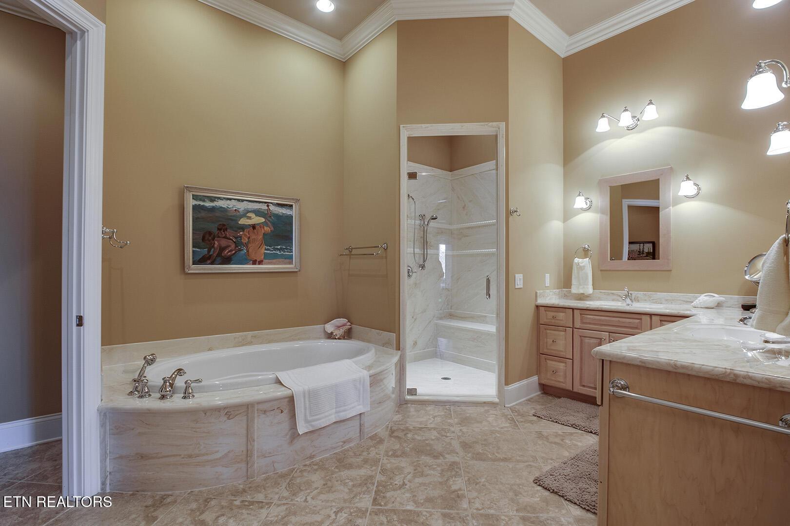 18128 Lighthouse Pointe Drive, Lenoir City, TN - Fort Loudoun and Tellico Lake Real Estate - Image# 34