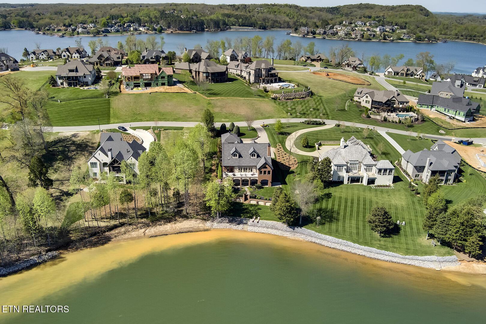 18128 Lighthouse Pointe Drive, Lenoir City, TN - Fort Loudoun and Tellico Lake Real Estate - Image# 47