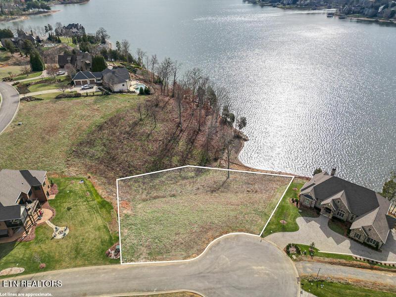1999 Taffrail Drive, Lenoir City, TN - Fort Loudoun and Tellico Lake Real Estate - Image# 4