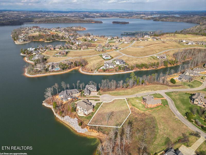 1999 Taffrail Drive, Lenoir City, TN - Fort Loudoun and Tellico Lake Real Estate - Image# 9