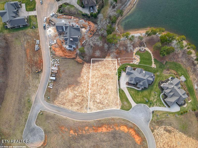 1700 Bower Court, Lenoir City, TN - Fort Loudoun and Tellico Lake Real Estate - Image# 9