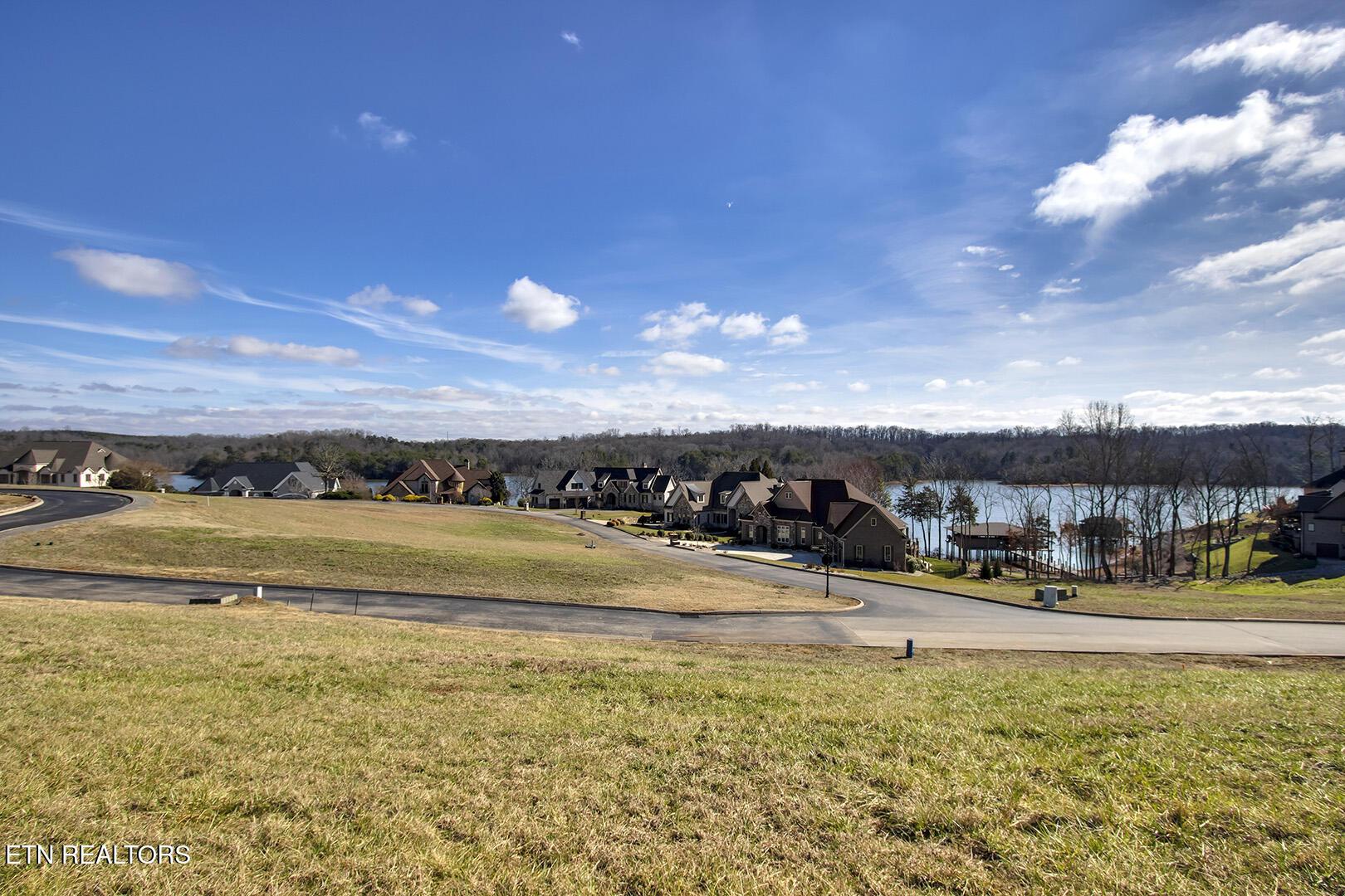 195 Killdeer Drive, Vonore, TN - Fort Loudoun and Tellico Lake Real Estate - Image# 2