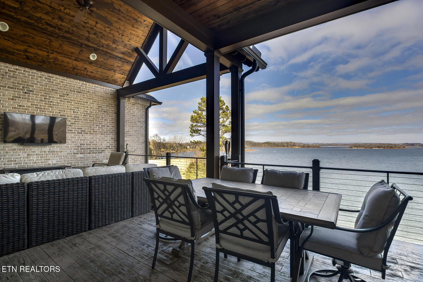 298 Cypress Pointe Drive, Lenoir City, TN - Fort Loudoun and Tellico Lake Real Estate - Image# 18