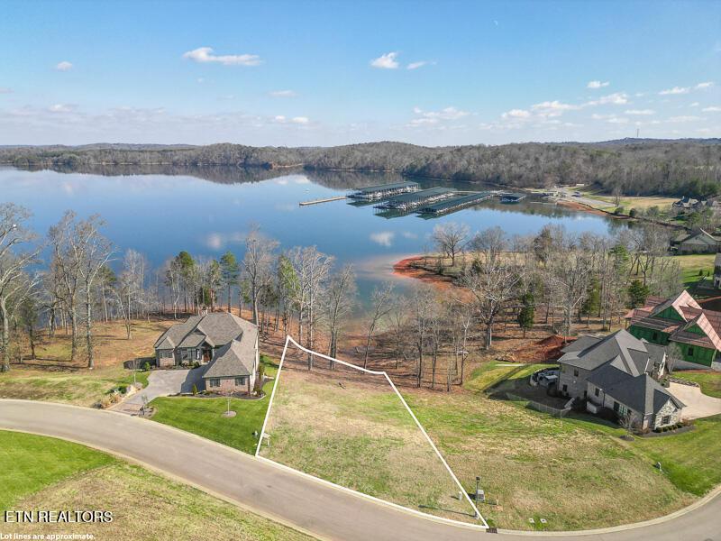 17394 Lighthouse Pointe Drive, Lenoir City, TN - Fort Loudoun and Tellico Lake Real Estate - Image# 5