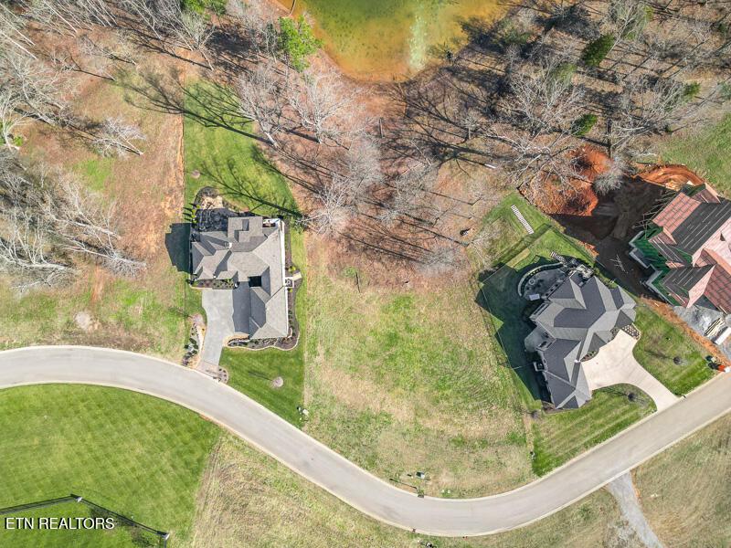 17394 Lighthouse Pointe Drive, Lenoir City, TN - Fort Loudoun and Tellico Lake Real Estate - Image# 8