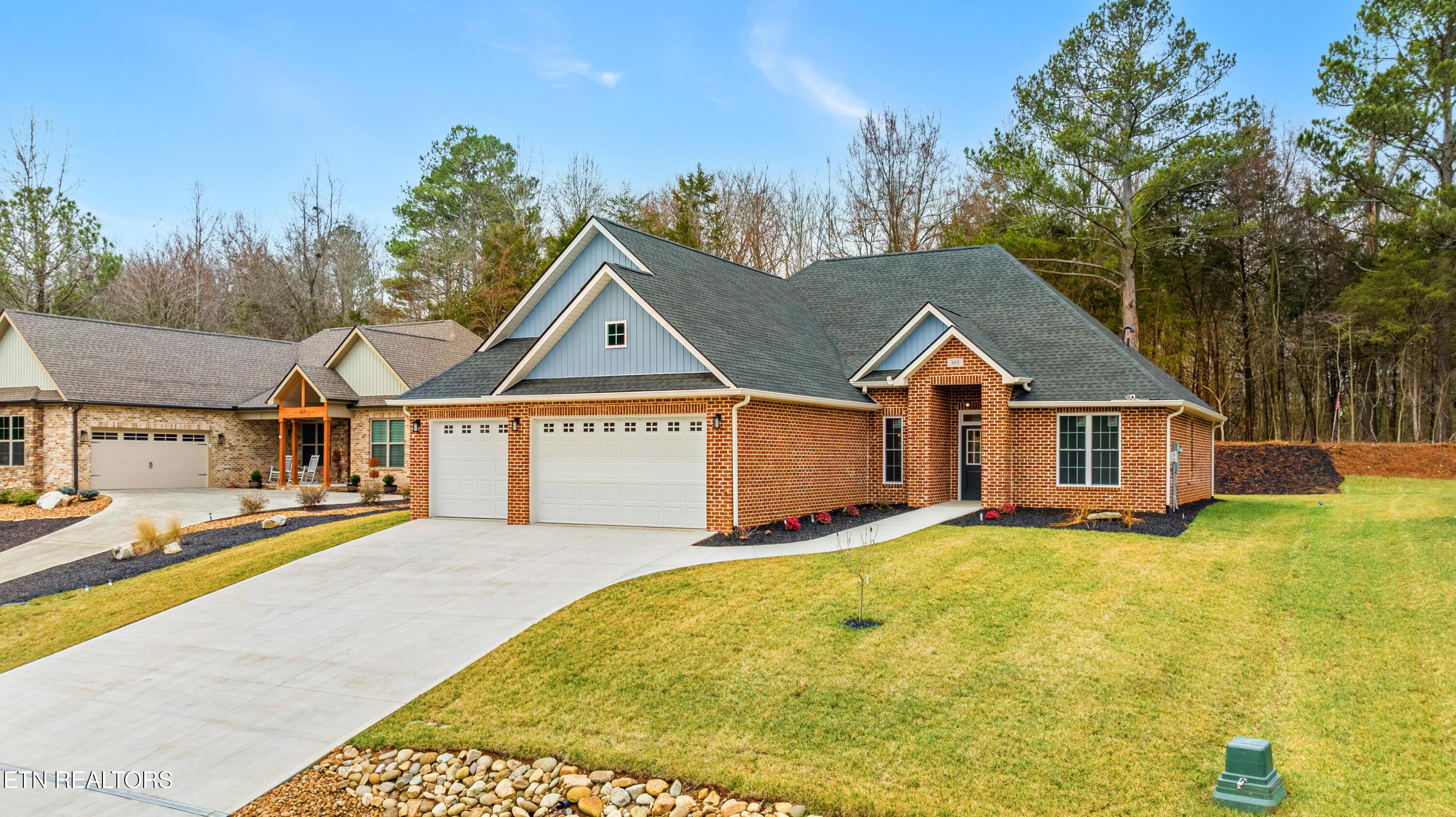165 Inagehi Way, Loudon, TN - Fort Loudoun and Tellico Lake Real Estate - Image# 1